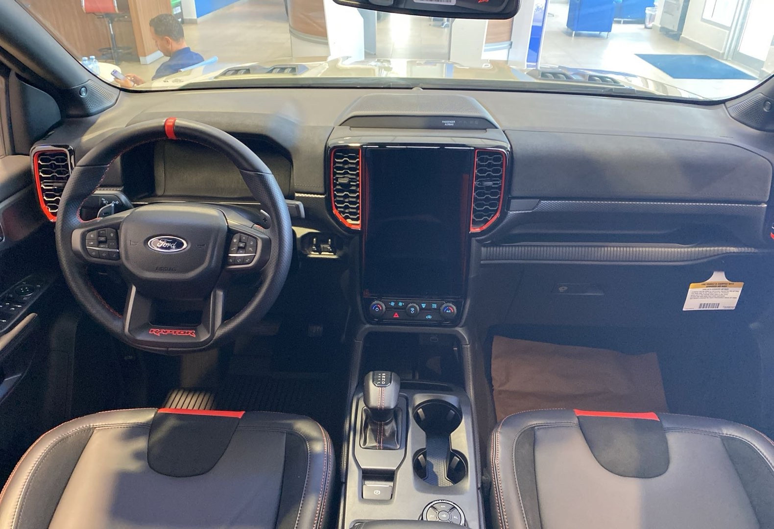 https://assets.dealerappcenter.com/dealergroups/336/vehicles/333209/xOLabI.jpg