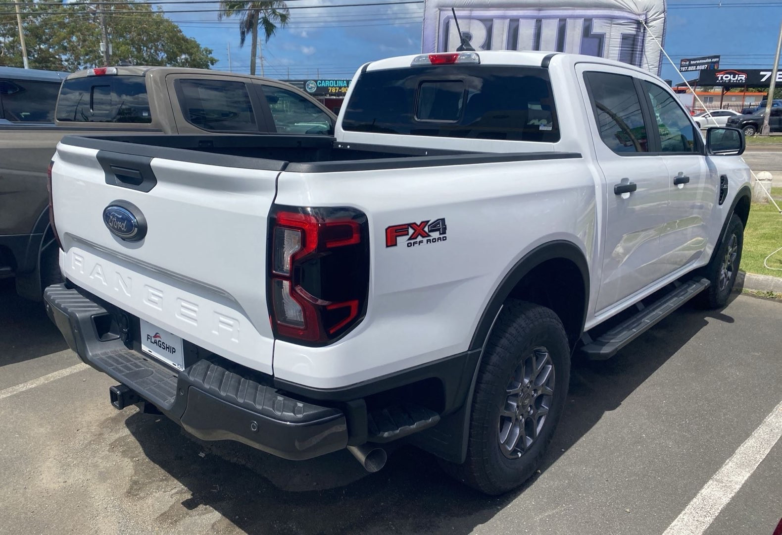 https://assets.dealerappcenter.com/dealergroups/336/vehicles/335268/vfosRf.jpg