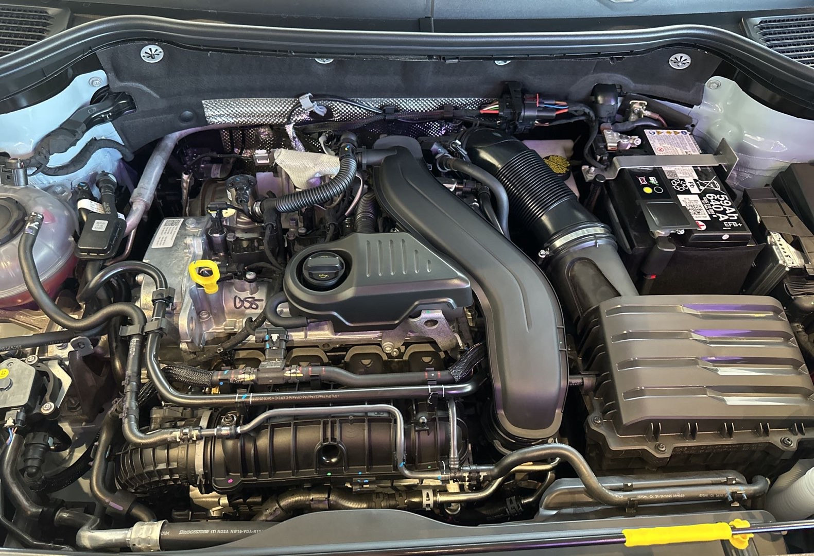 https://assets.dealerappcenter.com/dealergroups/336/vehicles/336825/gSdQIY.jpg