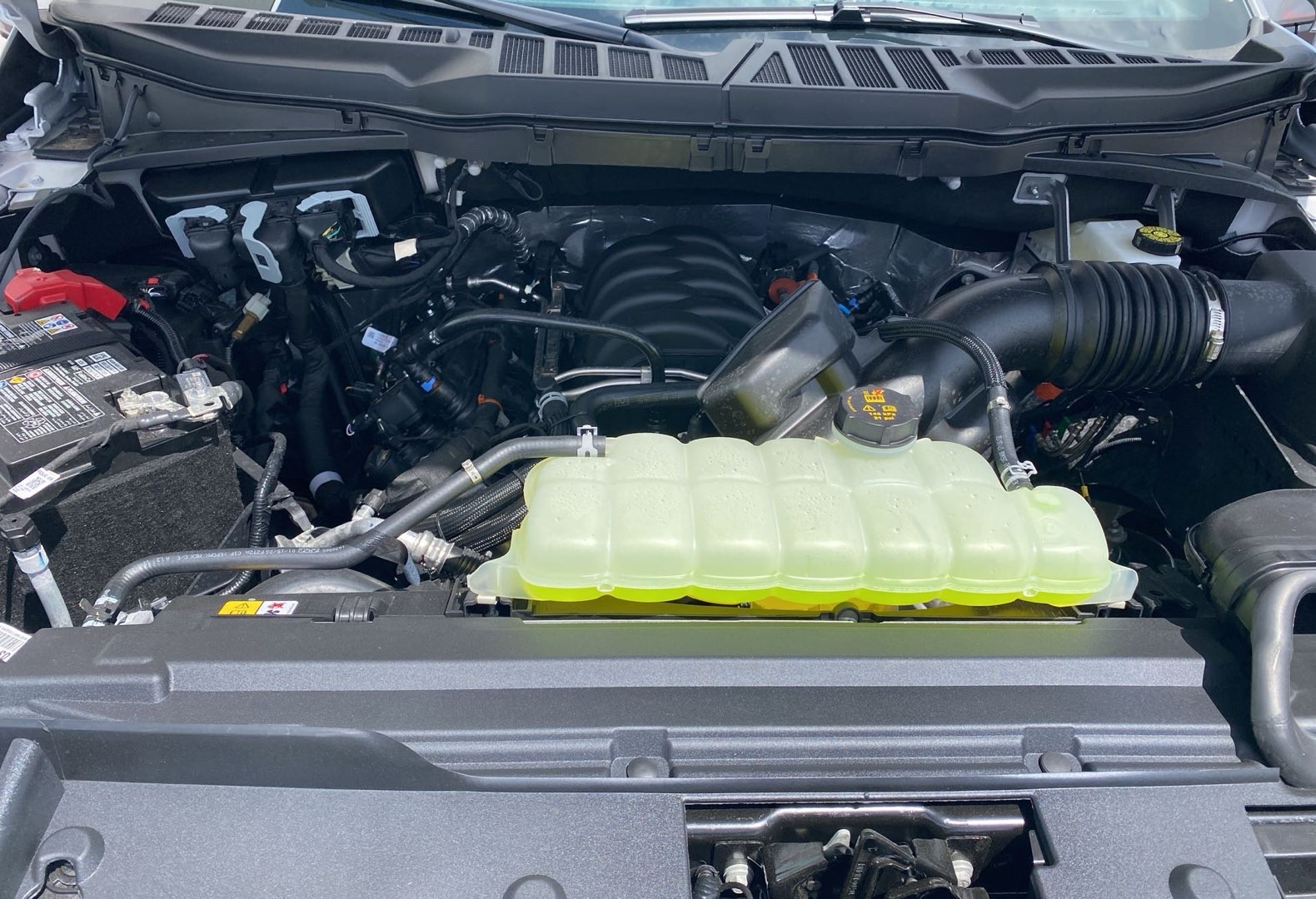 https://assets.dealerappcenter.com/dealergroups/336/vehicles/337553/hwLJSr.jpg
