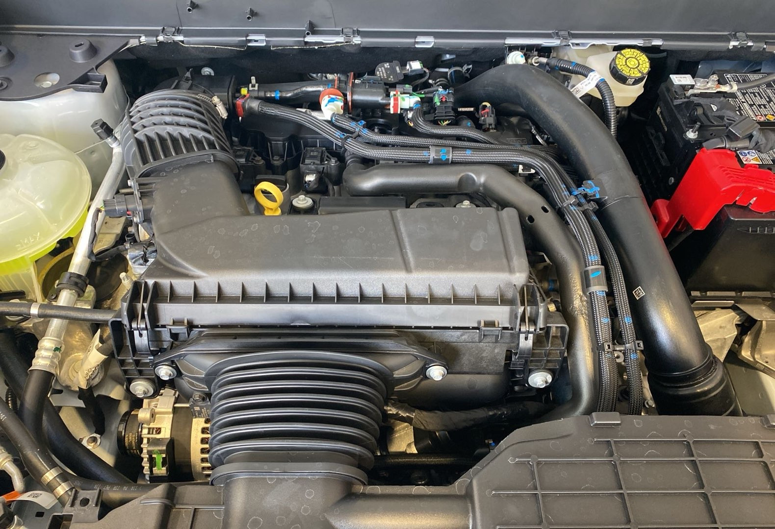 https://assets.dealerappcenter.com/dealergroups/336/vehicles/337558/tW5fmL.jpg