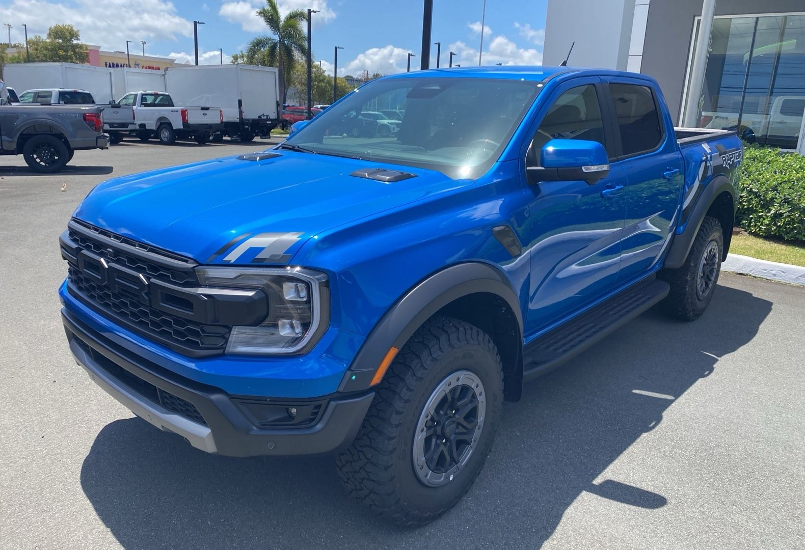 https://assets.dealerappcenter.com/dealergroups/336/vehicles/337562/SOosdd.jpg