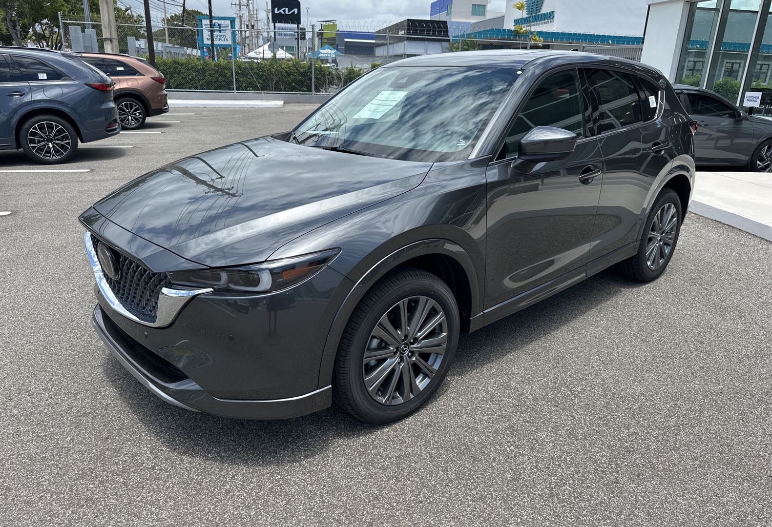https://assets.dealerappcenter.com/dealergroups/336/vehicles/337714/aaUUIt.jpg