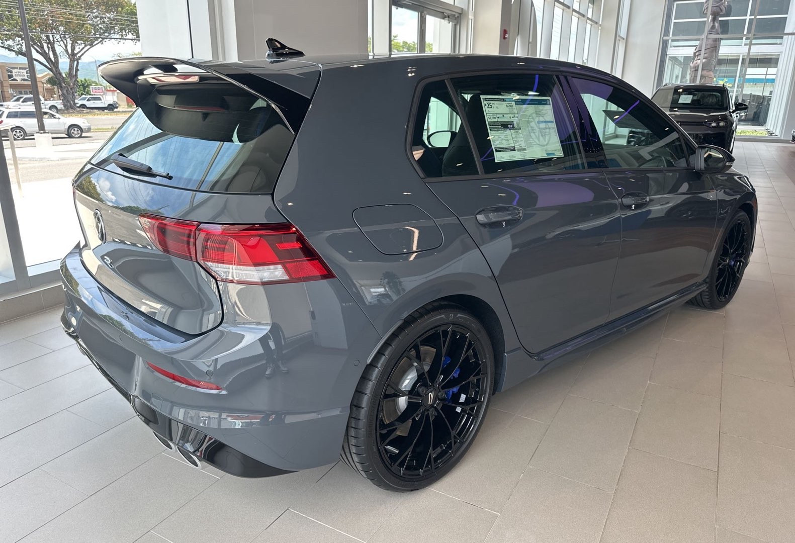 https://assets.dealerappcenter.com/dealergroups/336/vehicles/341326/WkI7ZL.jpg