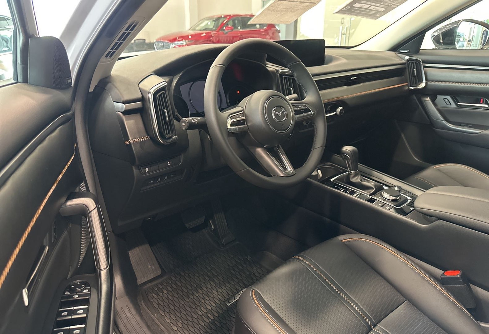 https://assets.dealerappcenter.com/dealergroups/336/vehicles/344161/v8OYPN.jpg