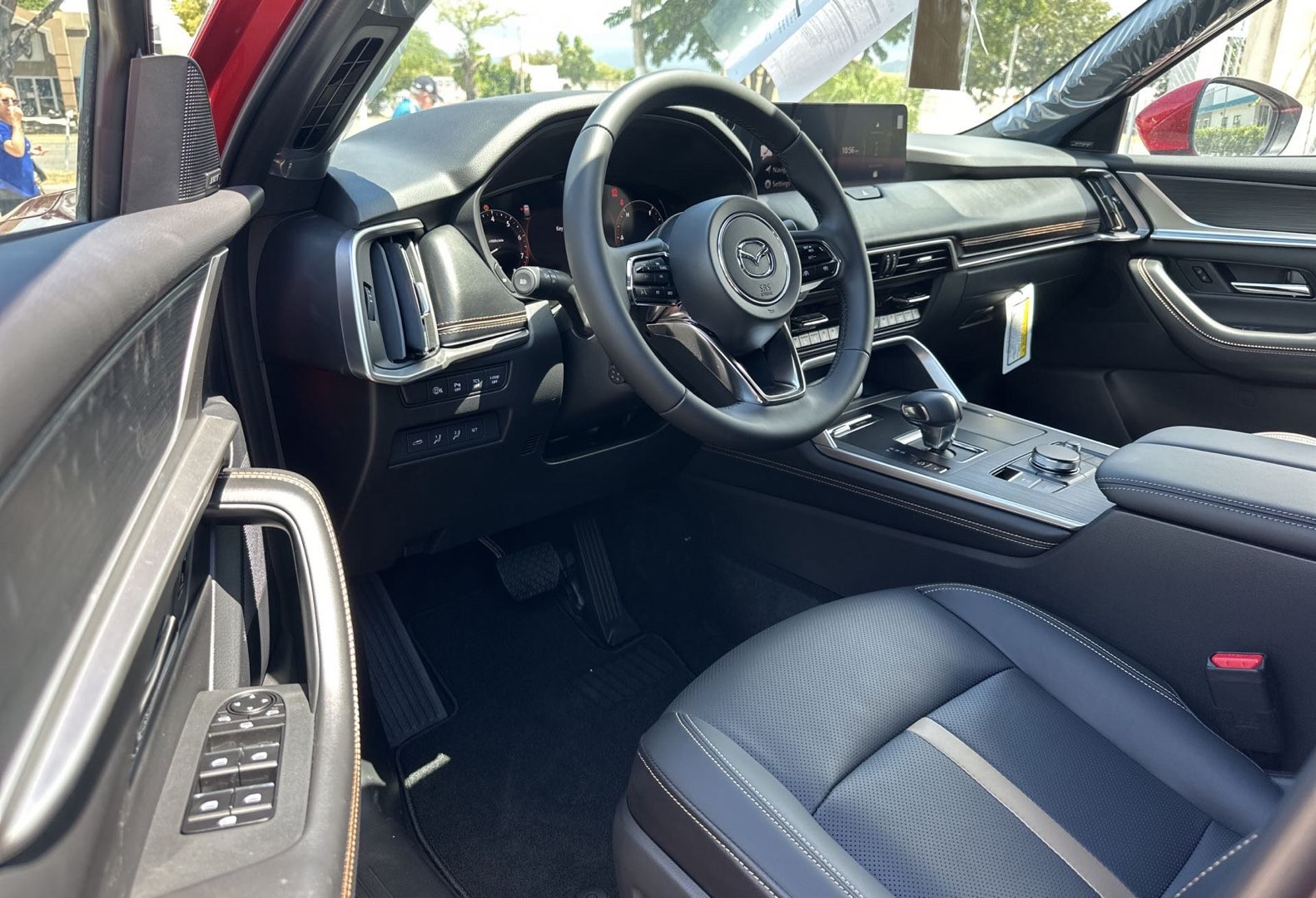 https://assets.dealerappcenter.com/dealergroups/336/vehicles/344181/rNNMet.jpg