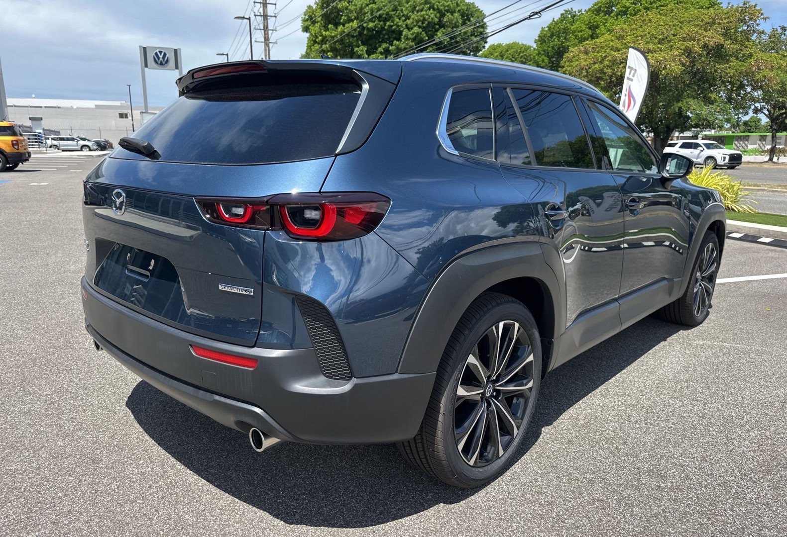 https://assets.dealerappcenter.com/dealergroups/336/vehicles/344182/REdfxs.jpg