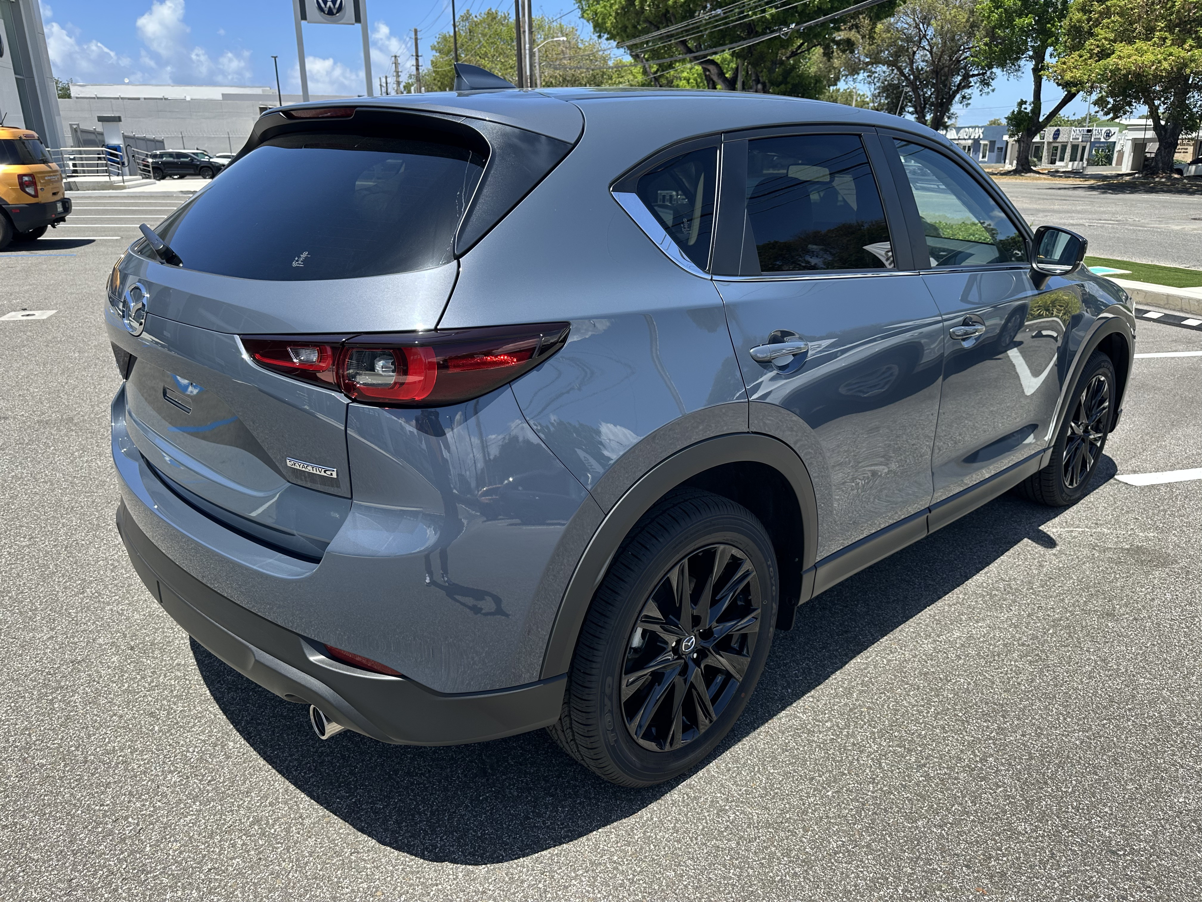 https://assets.dealerappcenter.com/dealergroups/336/vehicles/348021/nnZs84.jpg