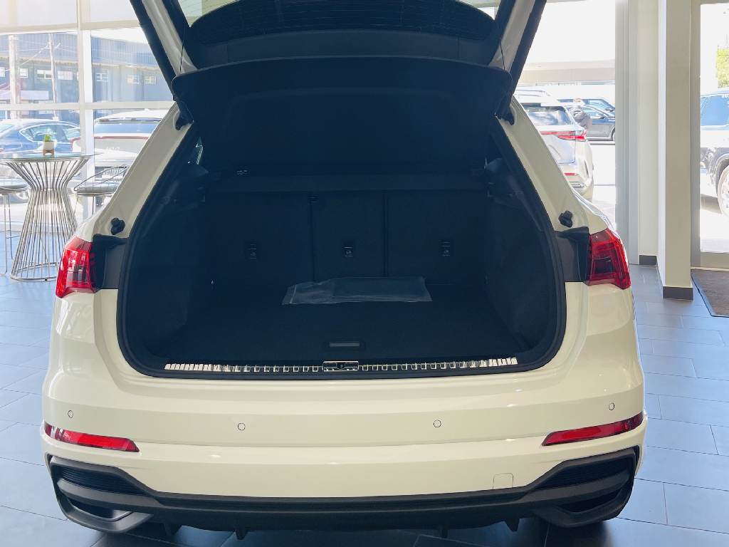 https://assets.dealerappcenter.com/dealergroups/339/vehicles/287094/9fR8k8.png