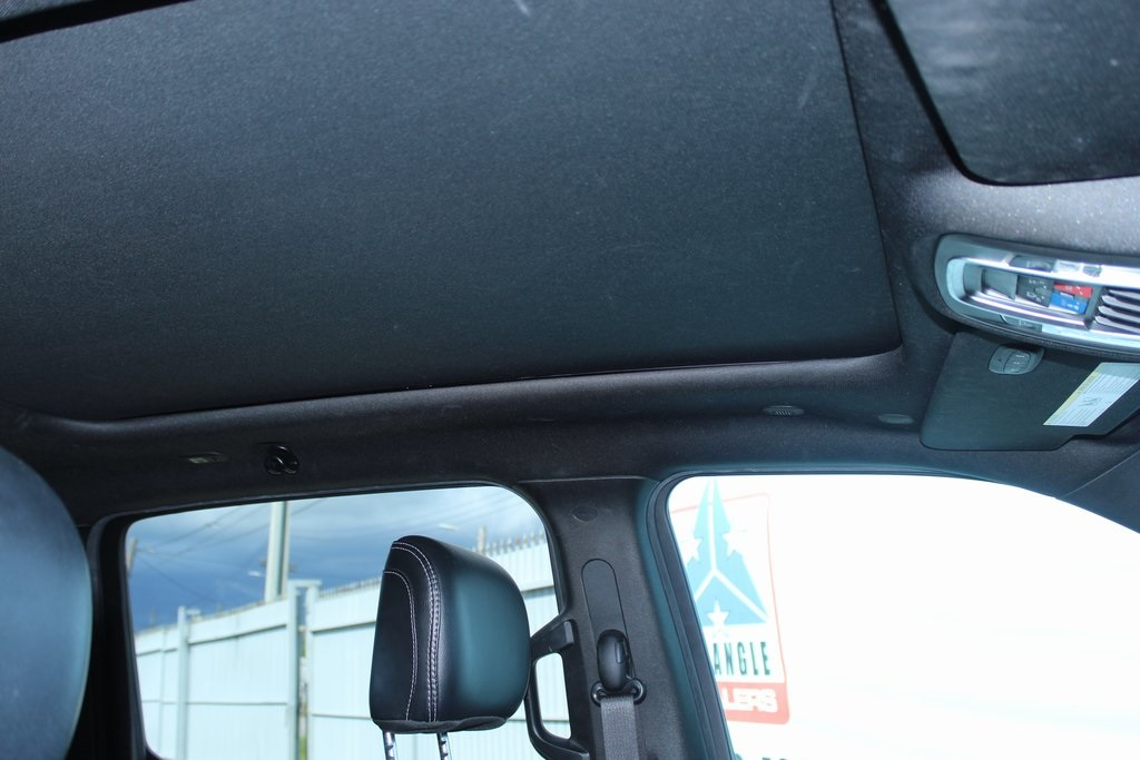 https://assets.dealerappcenter.com/dealergroups/344/vehicles/120364/d8waJF.png