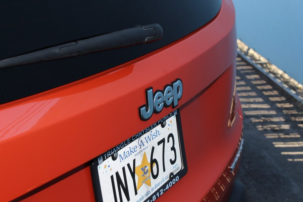 https://assets.dealerappcenter.com/dealergroups/344/vehicles/142423/yGZKj7.jpg