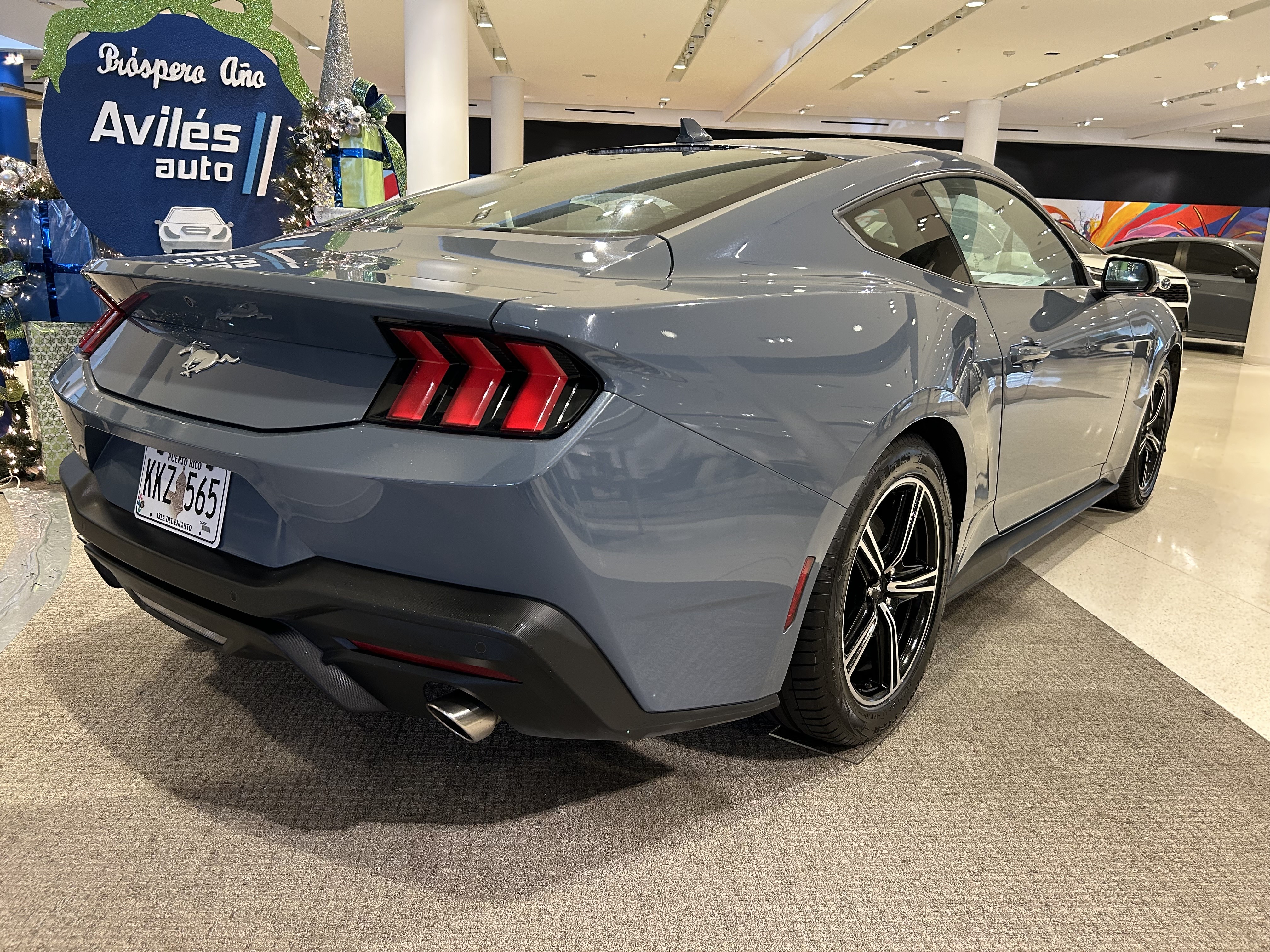 https://assets.dealerappcenter.com/dealergroups/348/vehicles/318403/AkPQe8.jpg