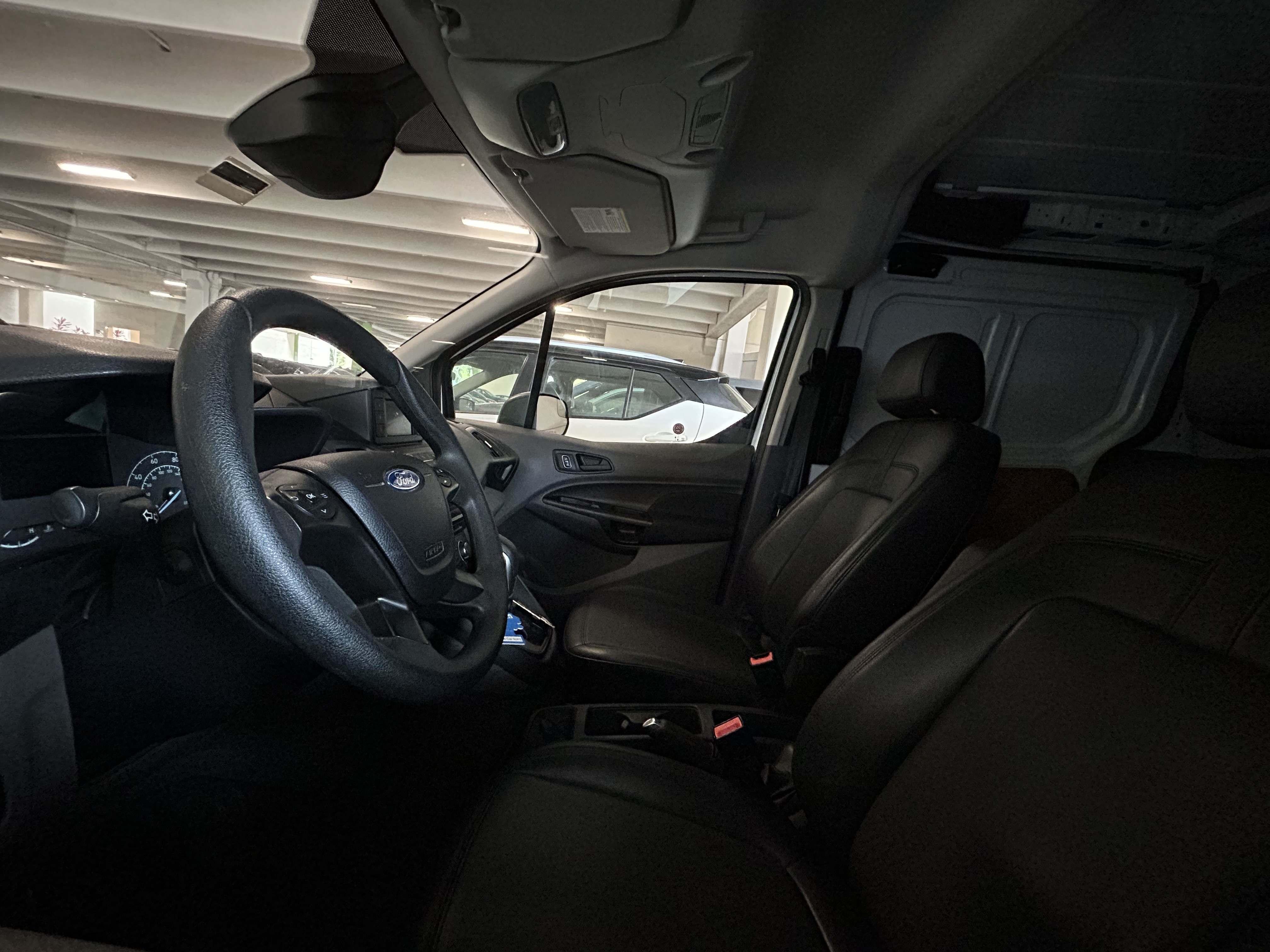 https://assets.dealerappcenter.com/dealergroups/348/vehicles/324771/ua8IAd.jpg