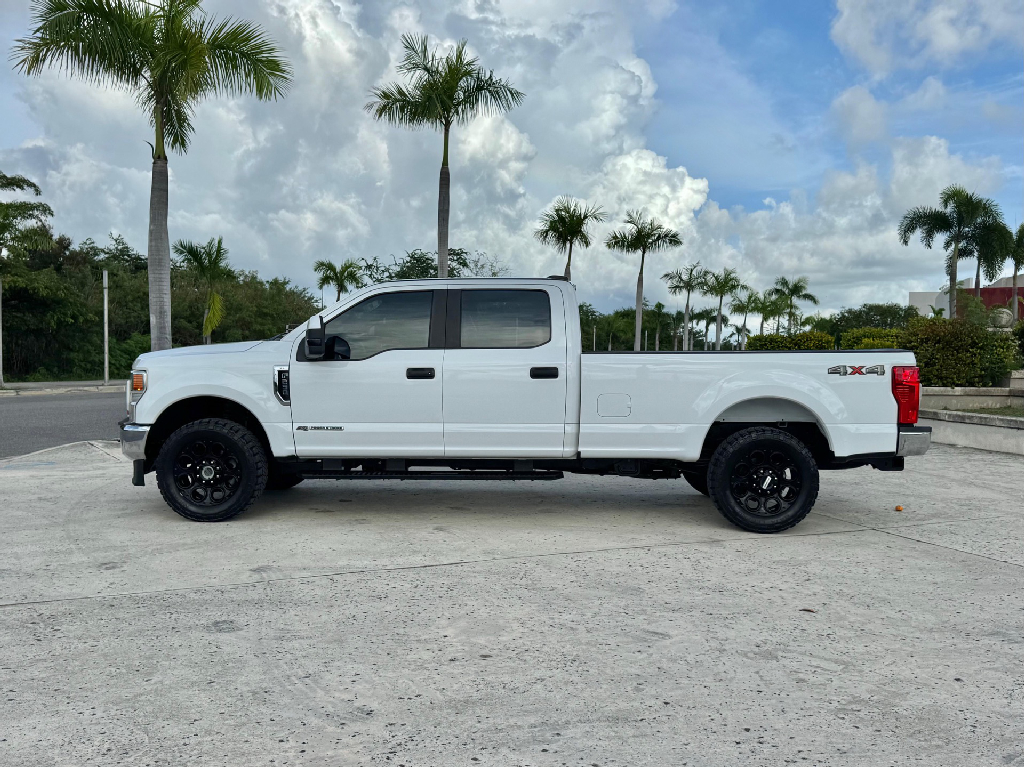 https://assets.dealerappcenter.com/dealergroups/351/vehicles/318686/tNXhB6.png