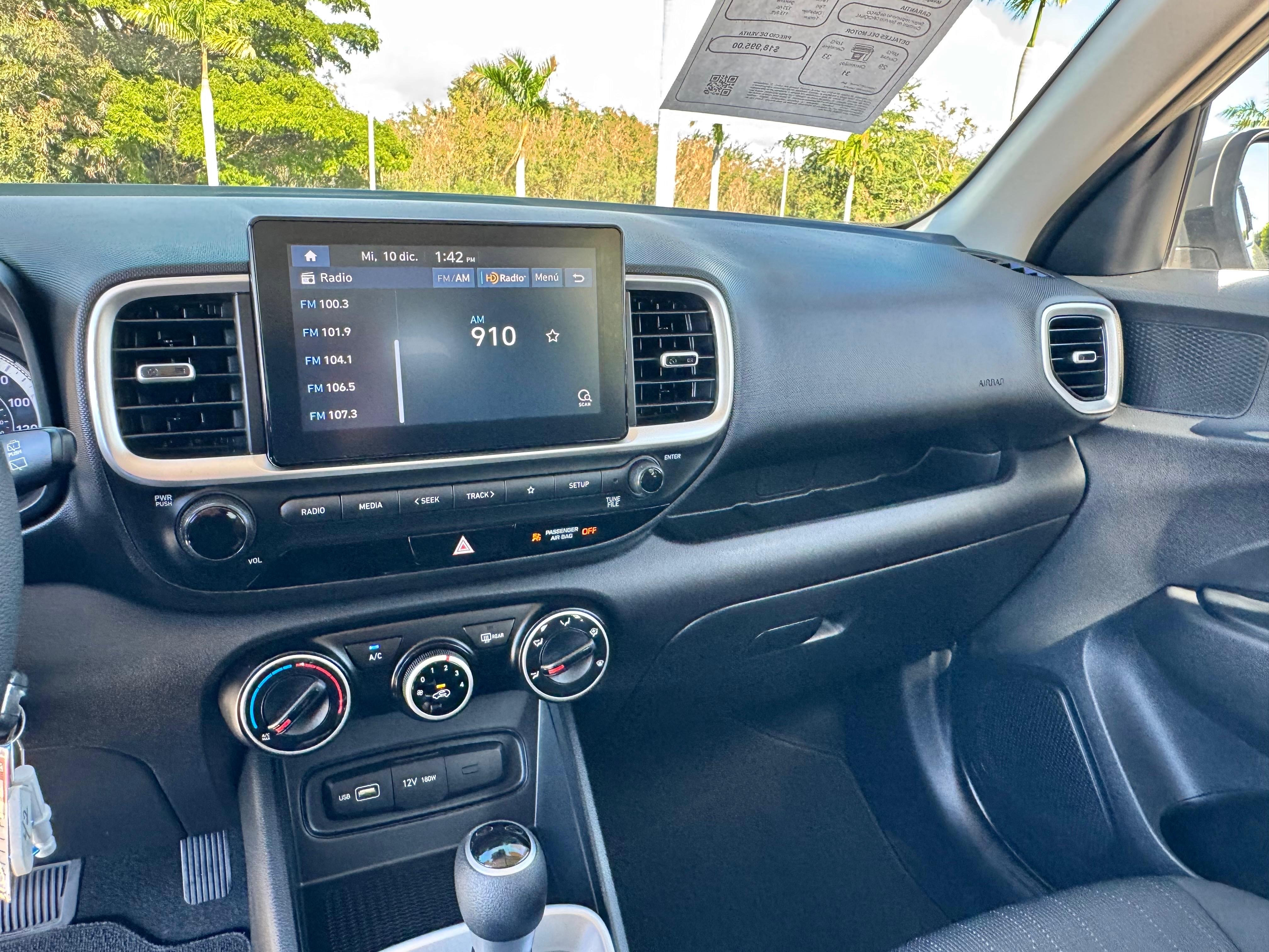 https://assets.dealerappcenter.com/dealergroups/351/vehicles/318702/nXnwYT.jpg