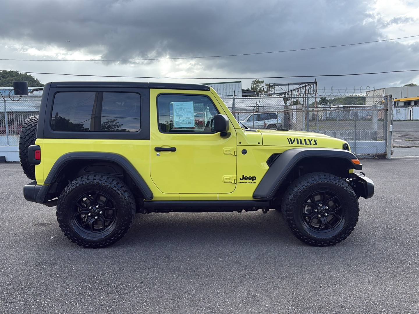 https://assets.dealerappcenter.com/dealergroups/352/vehicles/333578/VM7WWP.jpg
