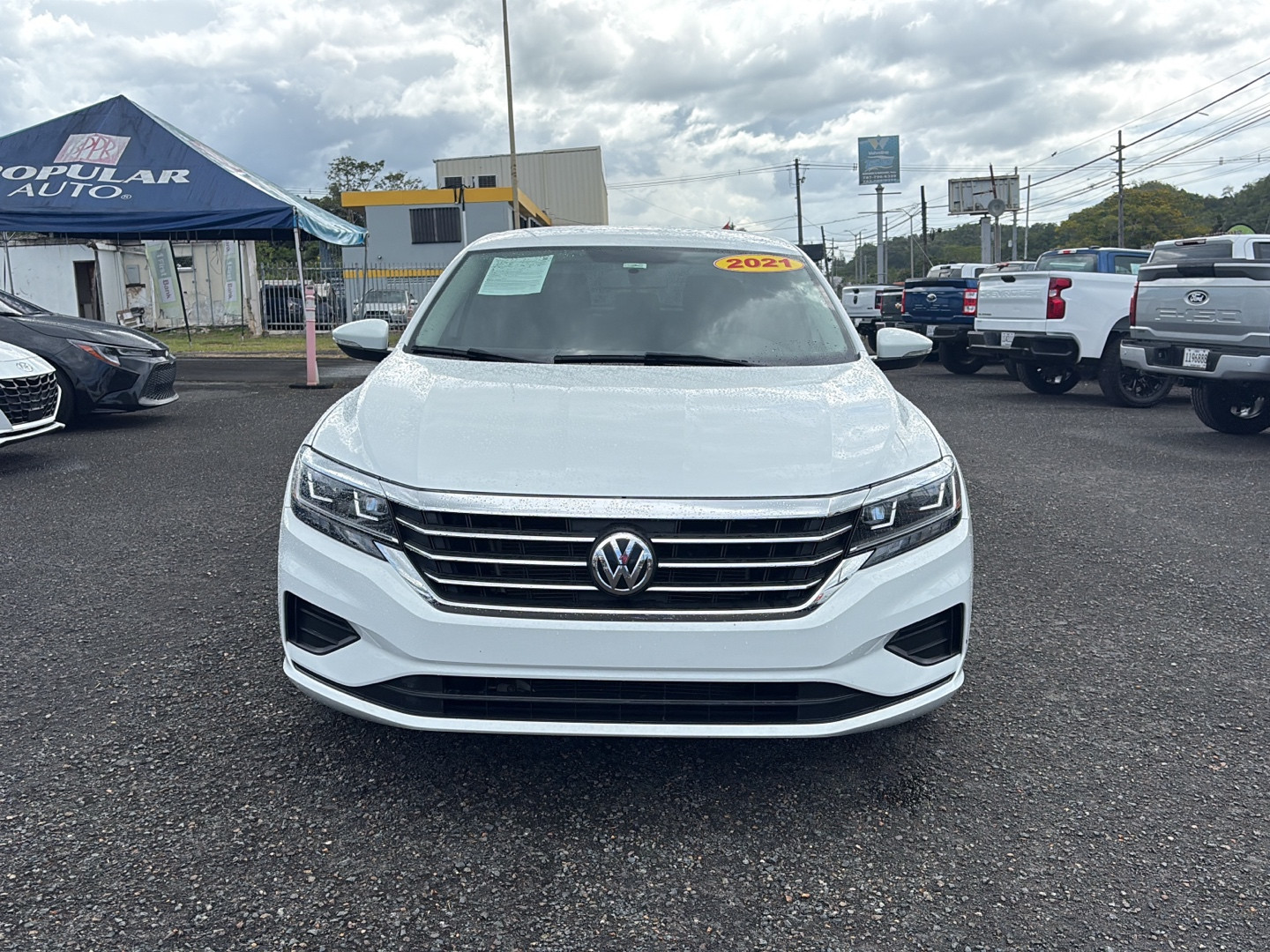 https://assets.dealerappcenter.com/dealergroups/352/vehicles/337889/6ImaAK.jpg