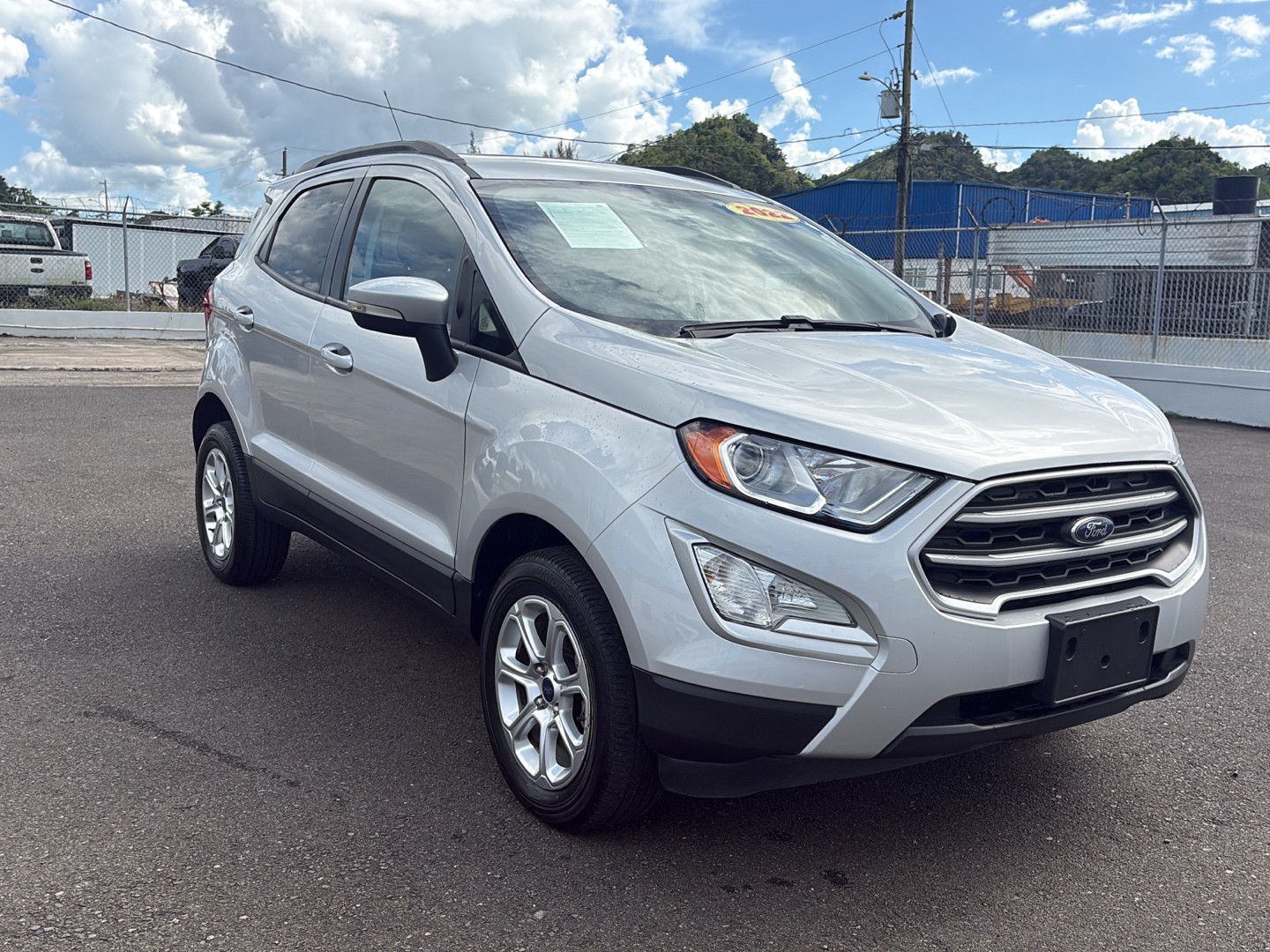 https://assets.dealerappcenter.com/dealergroups/352/vehicles/337891/eVqF0r.jpg
