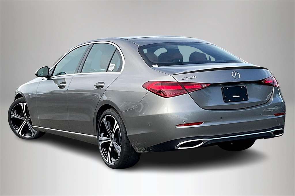 https://assets.dealerappcenter.com/dealergroups/55/vehicles/259559/ddEmRd.jpg