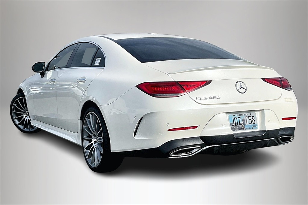 https://assets.dealerappcenter.com/dealergroups/55/vehicles/76945/Zj0GRh.jpg