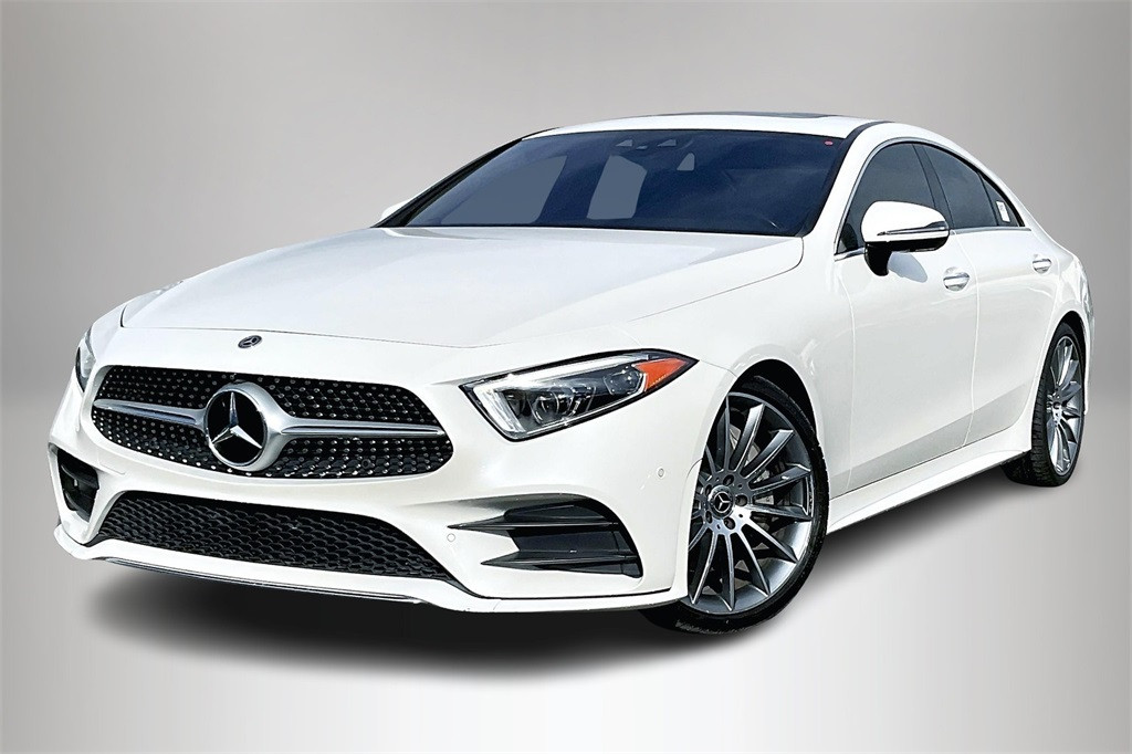 https://assets.dealerappcenter.com/dealergroups/55/vehicles/76945/m0eK6o.jpg