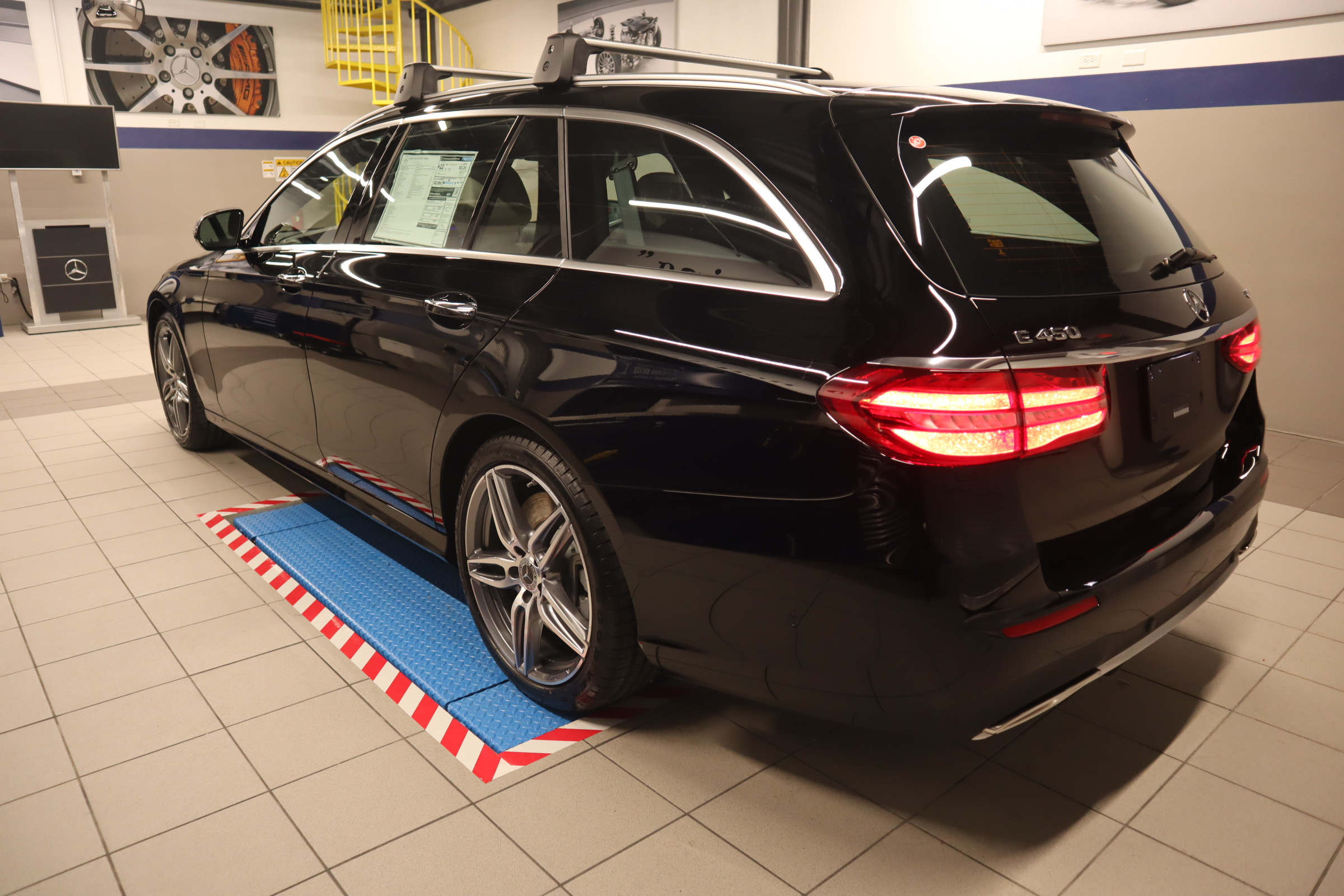 https://assets.dealerappcenter.com/dealergroups/55/vehicles/95262/ljVKGf.JPG