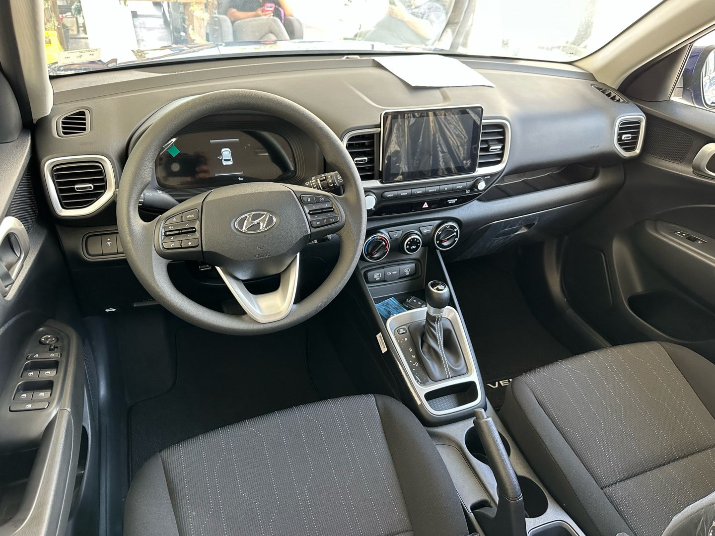 https://assets.dealerappcenter.com/dealergroups/62/vehicles/308150/ODRYib.jpg