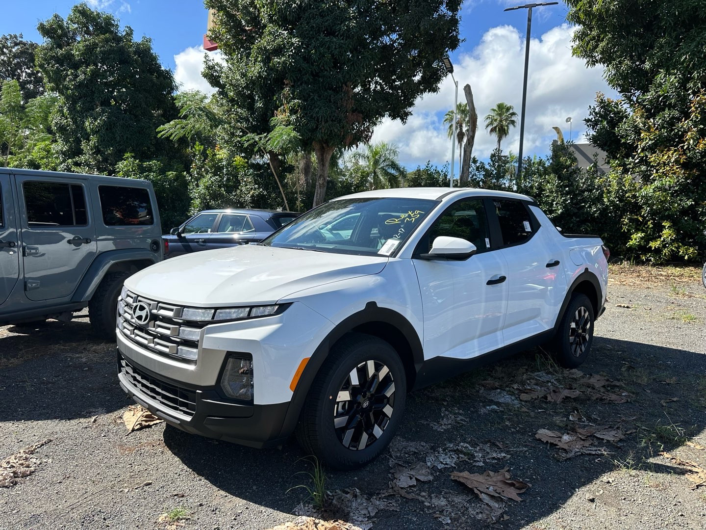 2026 Hyundai Santa Cruz SE 2.5's photo