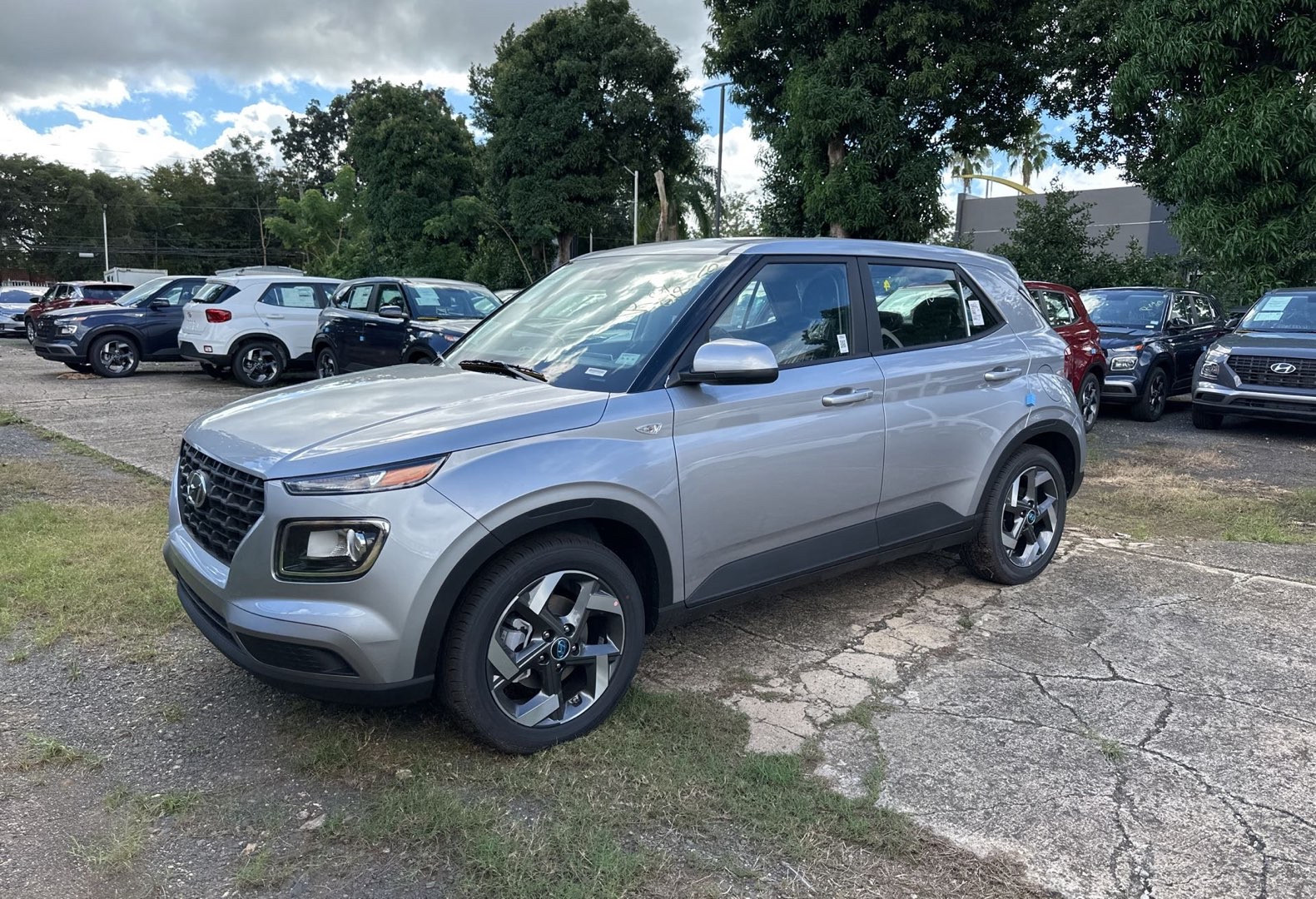 2026 Hyundai Venue SE IVT's photo