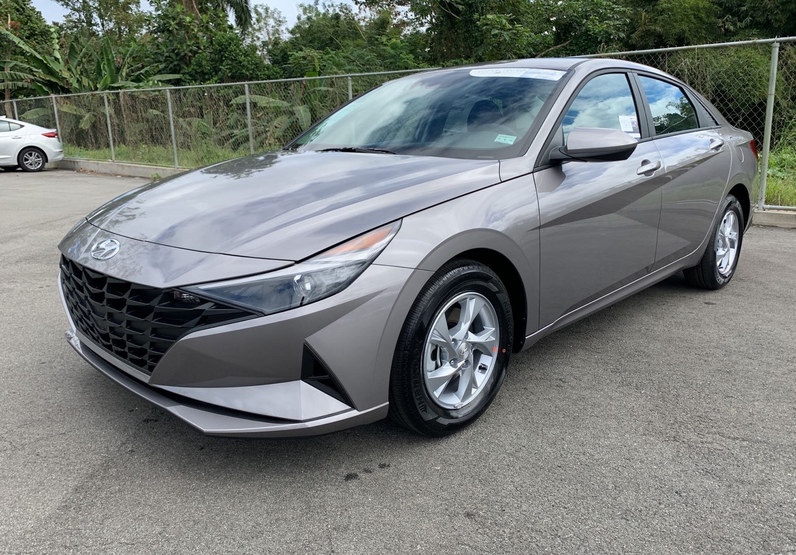 https://assets.dealerappcenter.com/dealergroups/65/vehicles/146605/eLm2vv.jpg