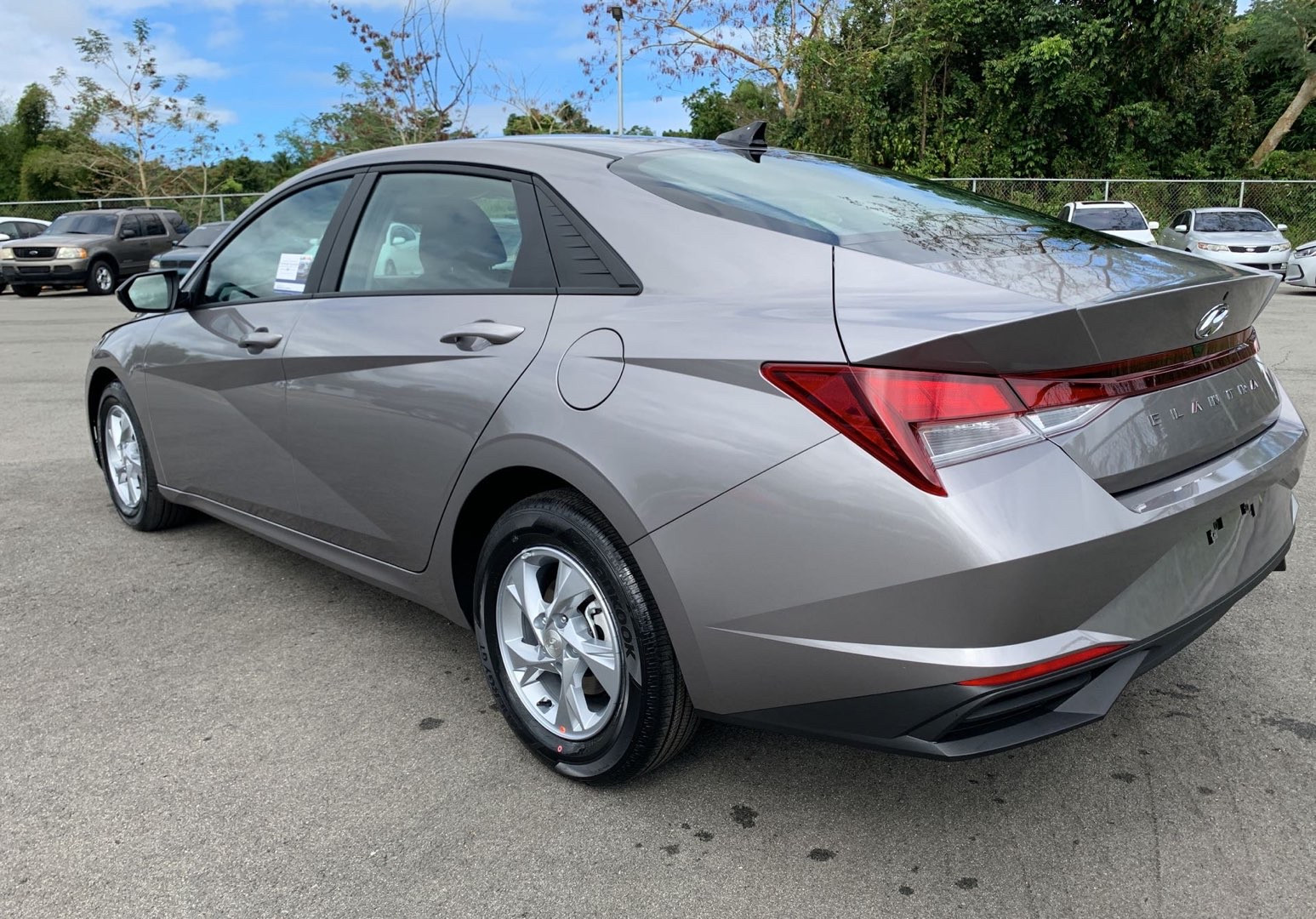 https://assets.dealerappcenter.com/dealergroups/65/vehicles/146605/ieXbCl.jpg