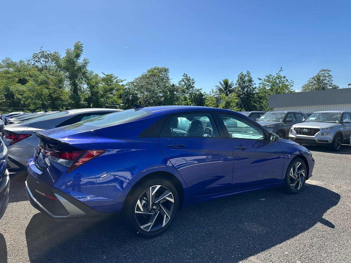 https://assets.dealerappcenter.com/dealergroups/65/vehicles/308213/teJY7X.jpg