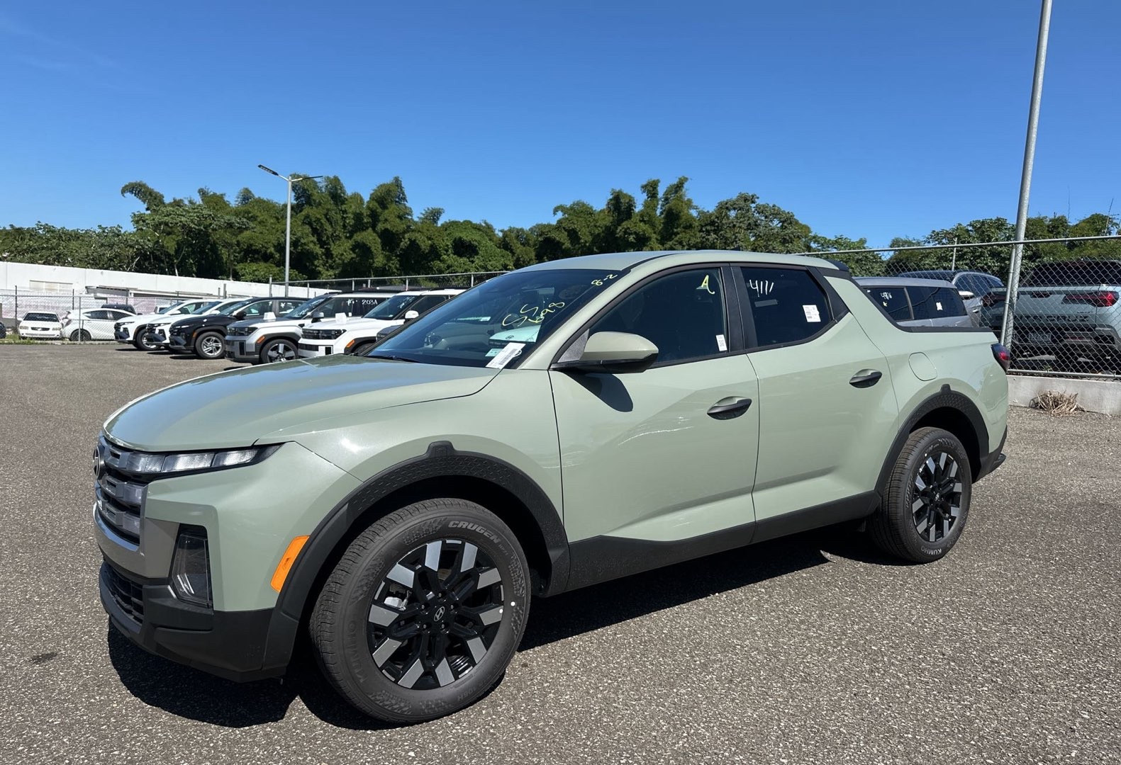 https://assets.dealerappcenter.com/dealergroups/65/vehicles/308214/UuLS7C.jpg