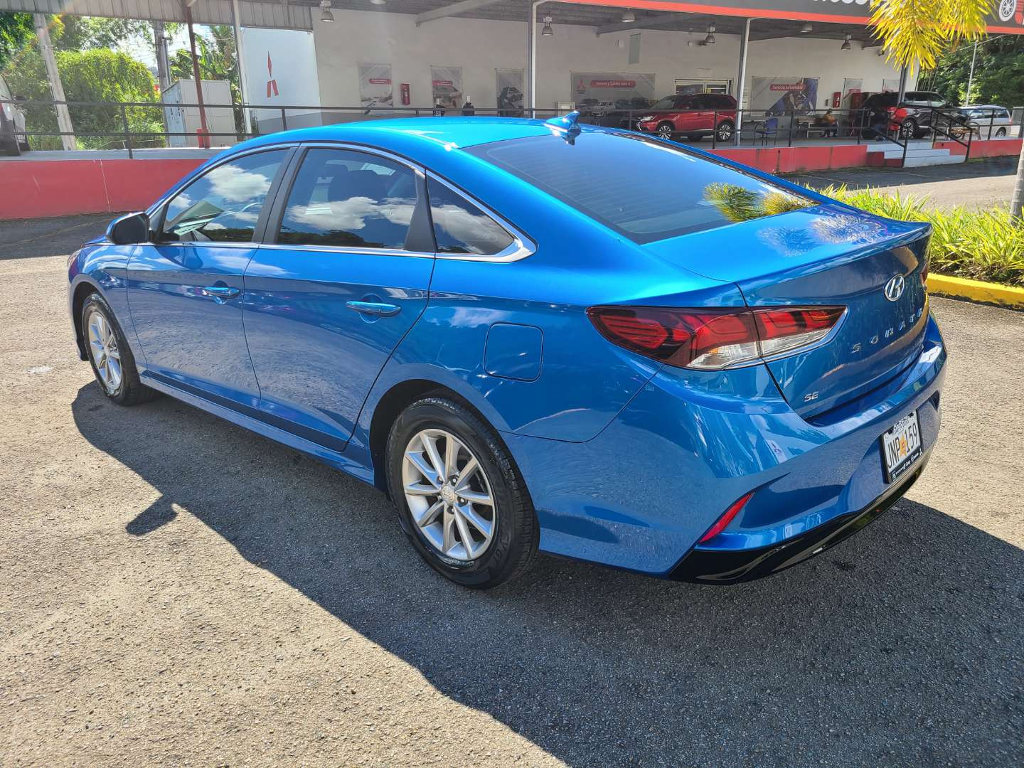 https://assets.dealerappcenter.com/dealergroups/66/vehicles/141131/L6AvE5.JPEG