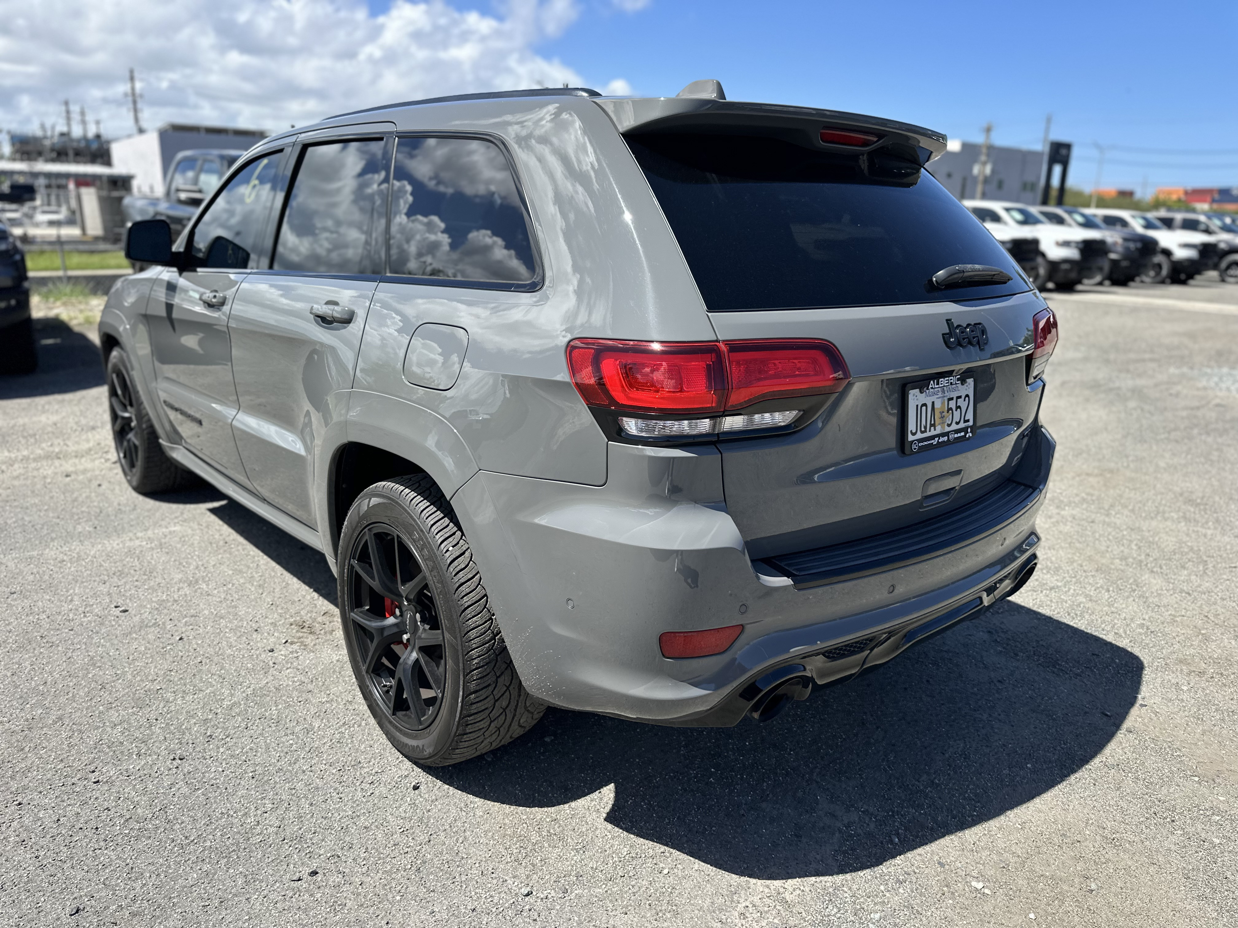 https://assets.dealerappcenter.com/dealergroups/66/vehicles/151299/3CzrfO.jpeg