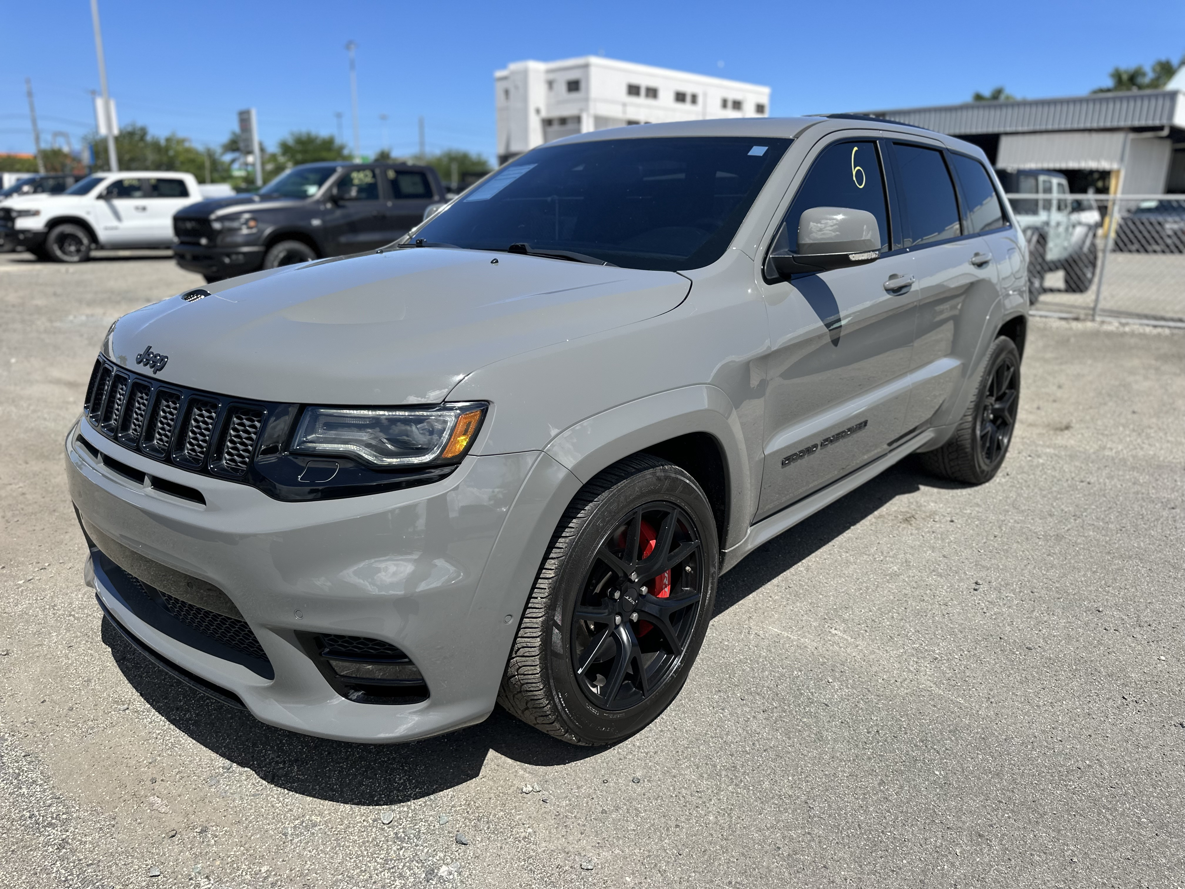 https://assets.dealerappcenter.com/dealergroups/66/vehicles/151299/dZMjGk.jpeg