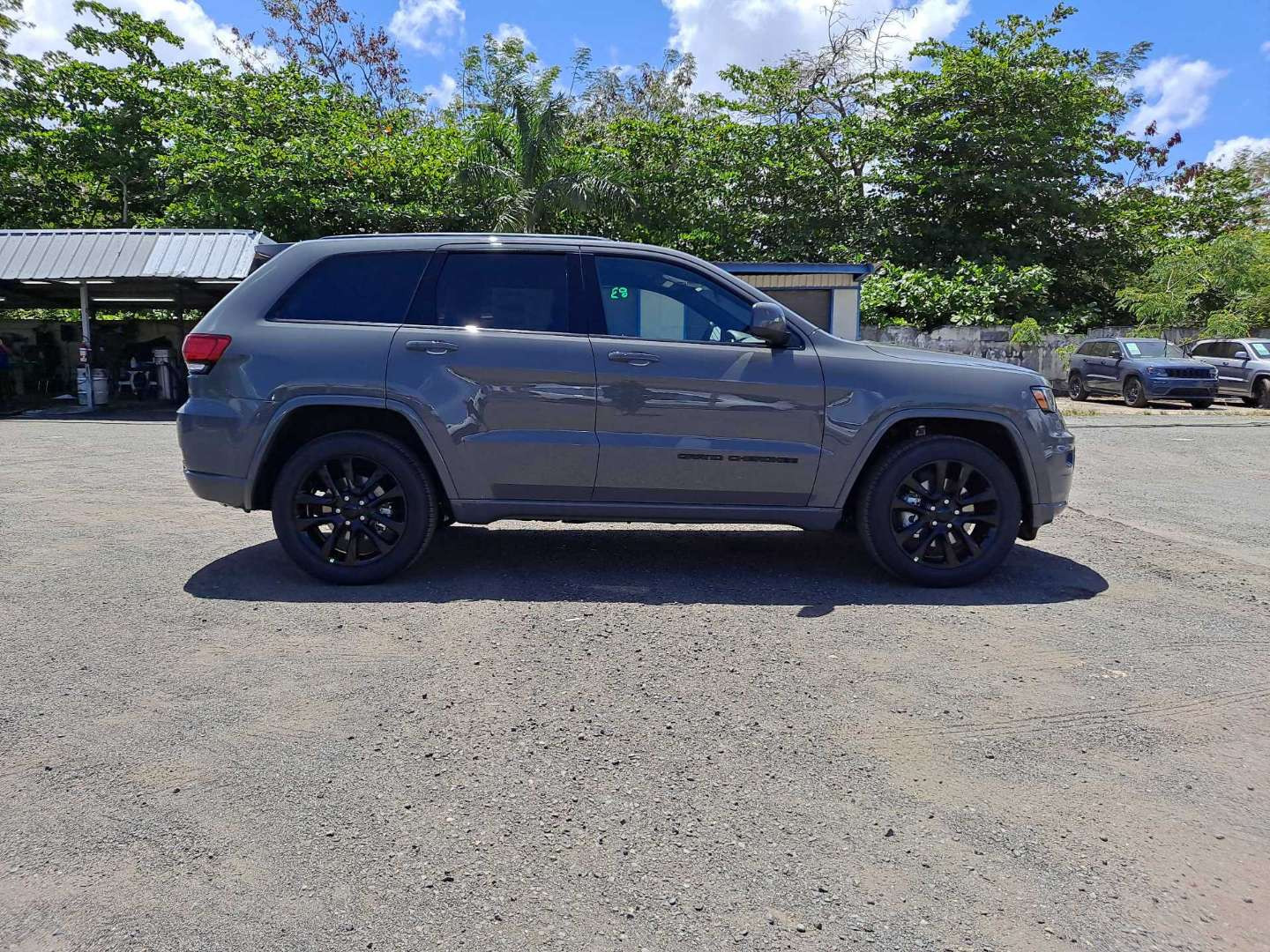 https://assets.dealerappcenter.com/dealergroups/66/vehicles/155493/oqGZWo.JPEG