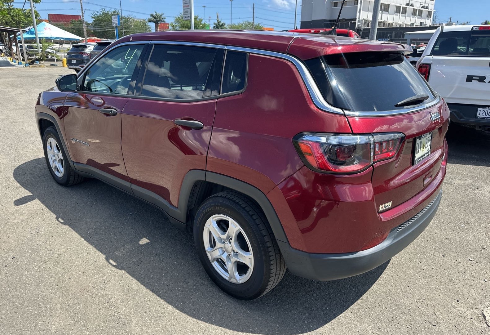 https://assets.dealerappcenter.com/dealergroups/66/vehicles/201946/IUwUji.jpg
