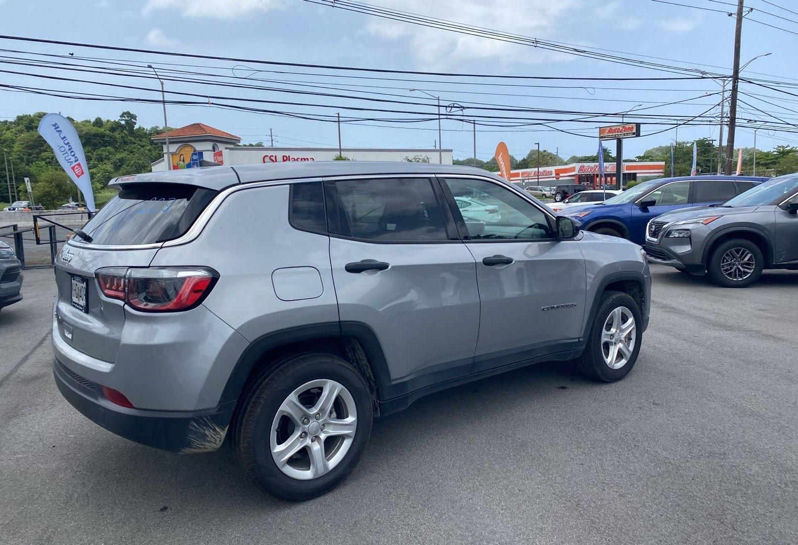 https://assets.dealerappcenter.com/dealergroups/66/vehicles/226928/HmoOo1.jpg