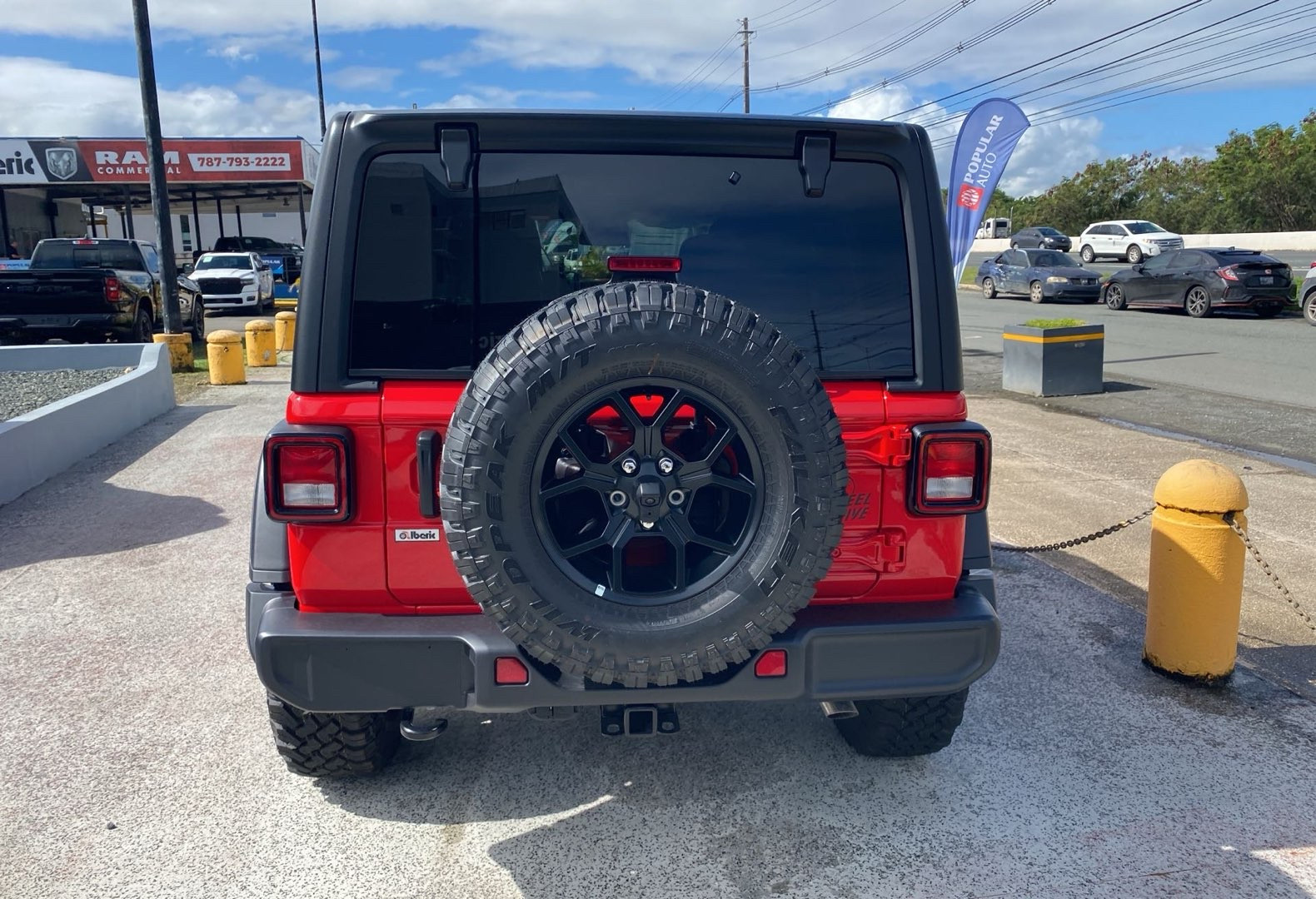 https://assets.dealerappcenter.com/dealergroups/66/vehicles/274549/nbAGuq.jpg