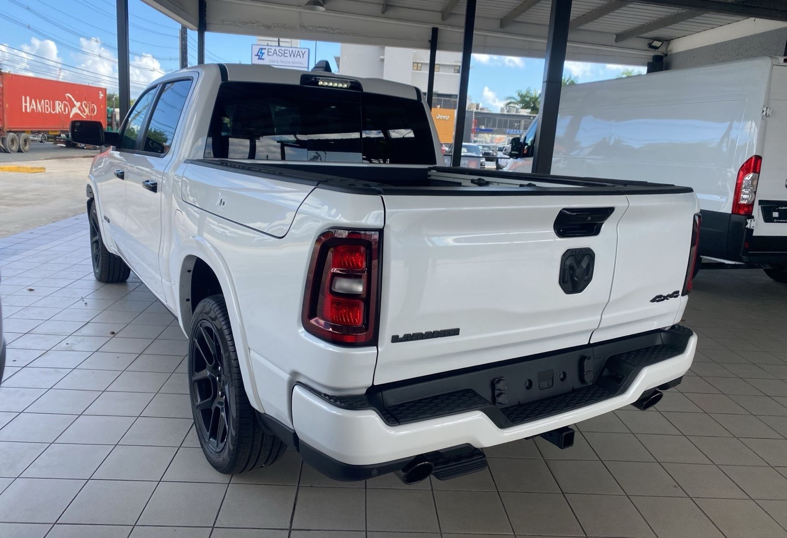 2025 Ram 1500 Laramie photo 2