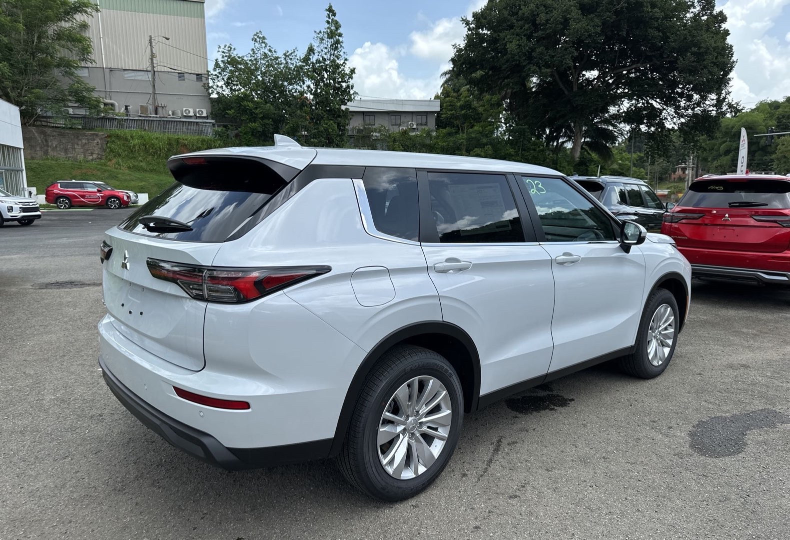 https://assets.dealerappcenter.com/dealergroups/66/vehicles/289388/rTXDTY.jpg