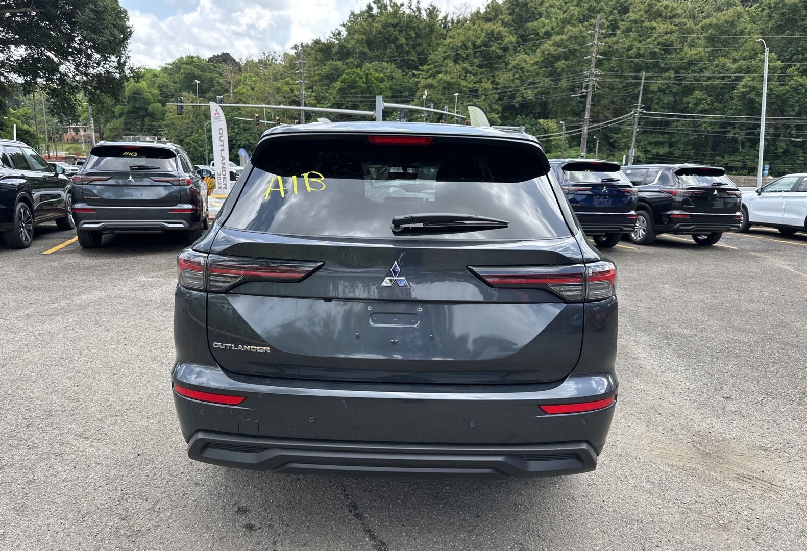 https://assets.dealerappcenter.com/dealergroups/66/vehicles/289390/2WyKBd.jpg