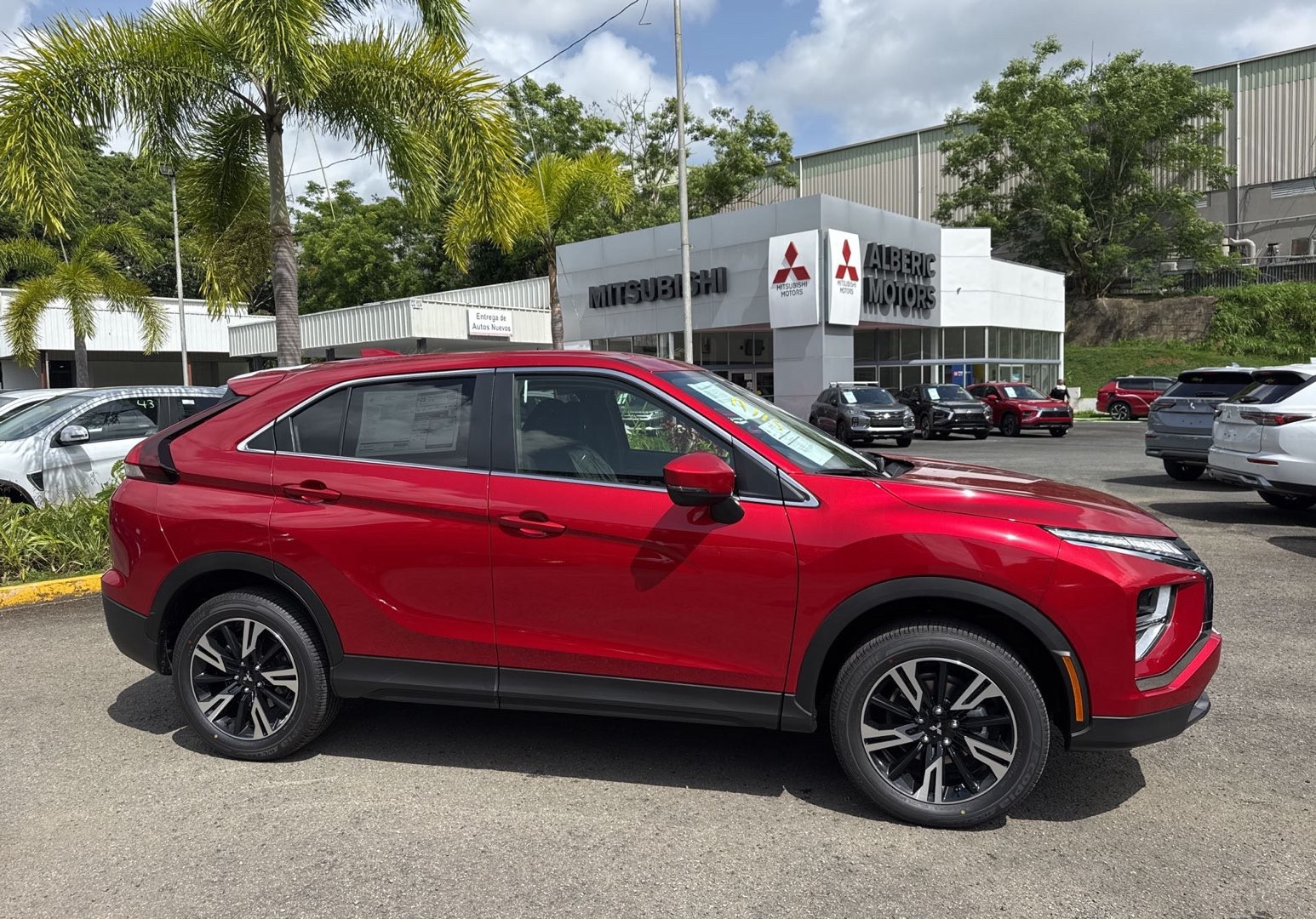 https://assets.dealerappcenter.com/dealergroups/66/vehicles/289392/mbdWnL.jpg