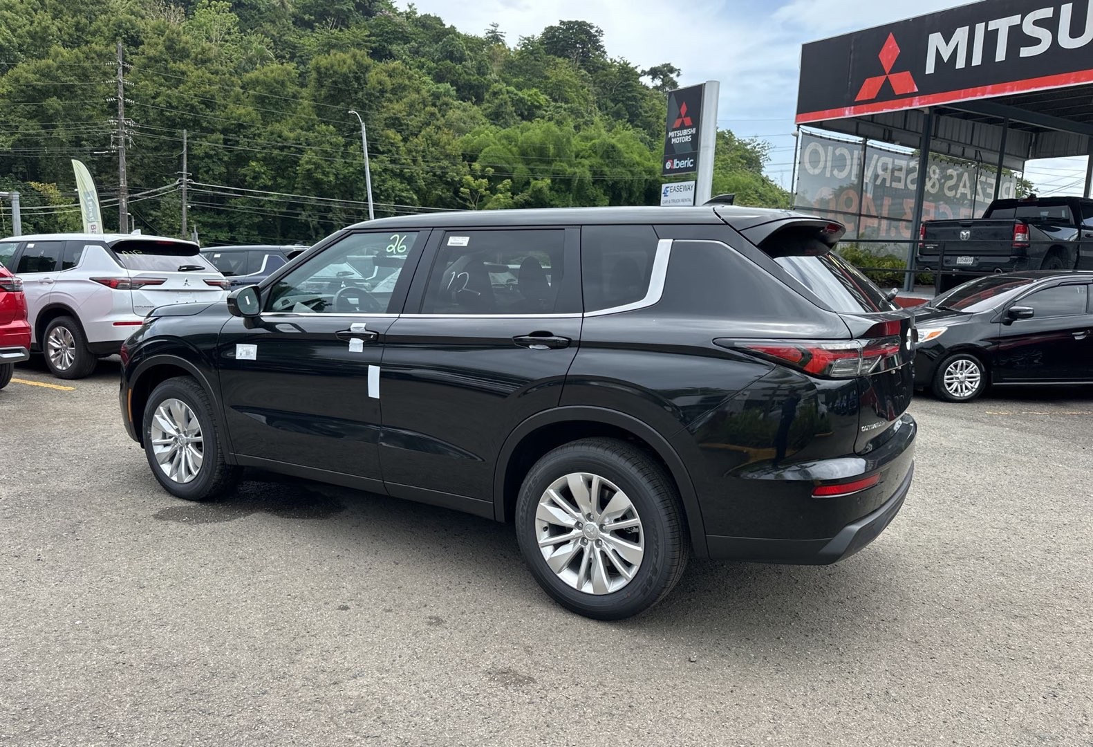 https://assets.dealerappcenter.com/dealergroups/66/vehicles/289393/Igm5It.jpg