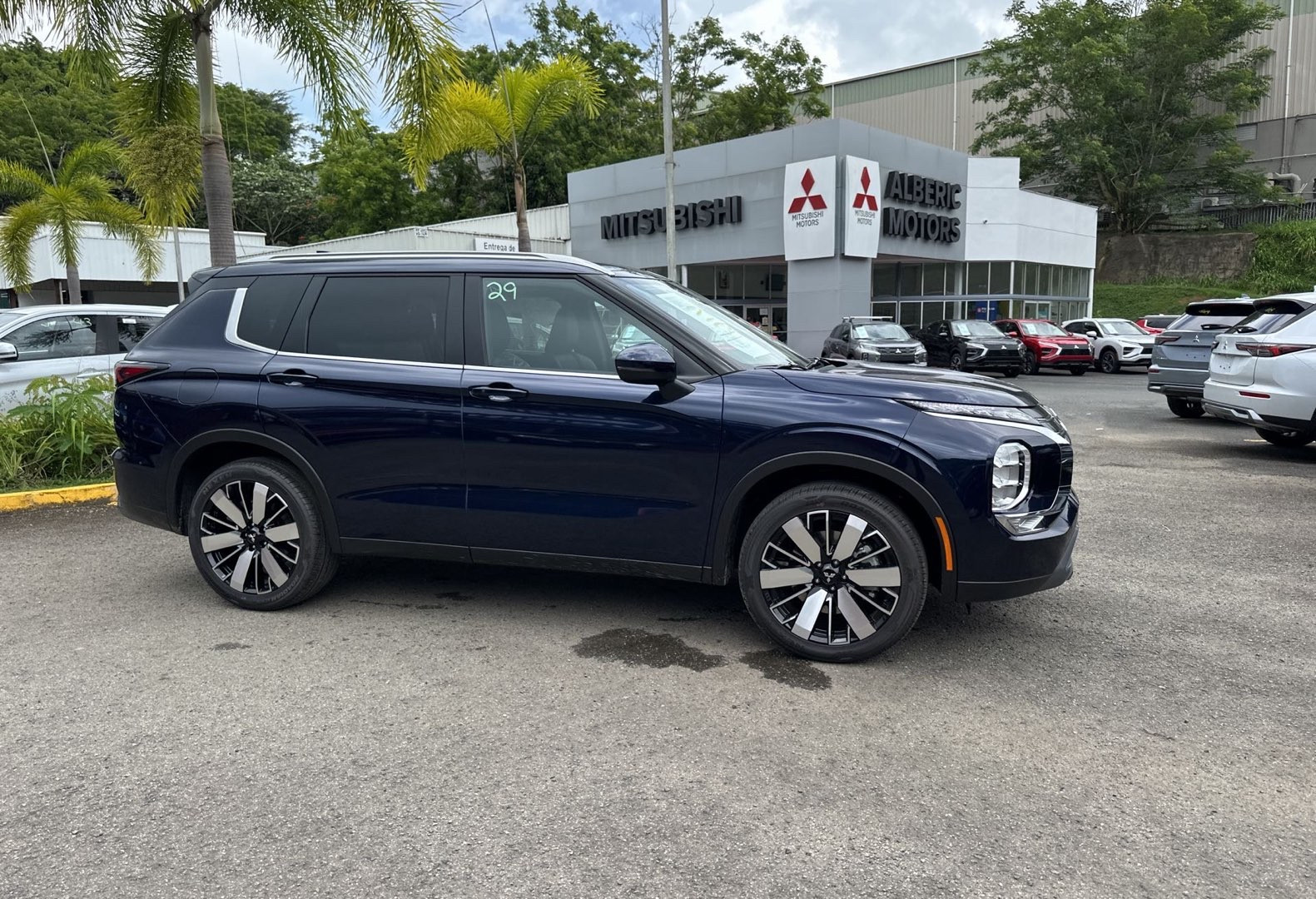 https://assets.dealerappcenter.com/dealergroups/66/vehicles/289396/40AJfp.jpg