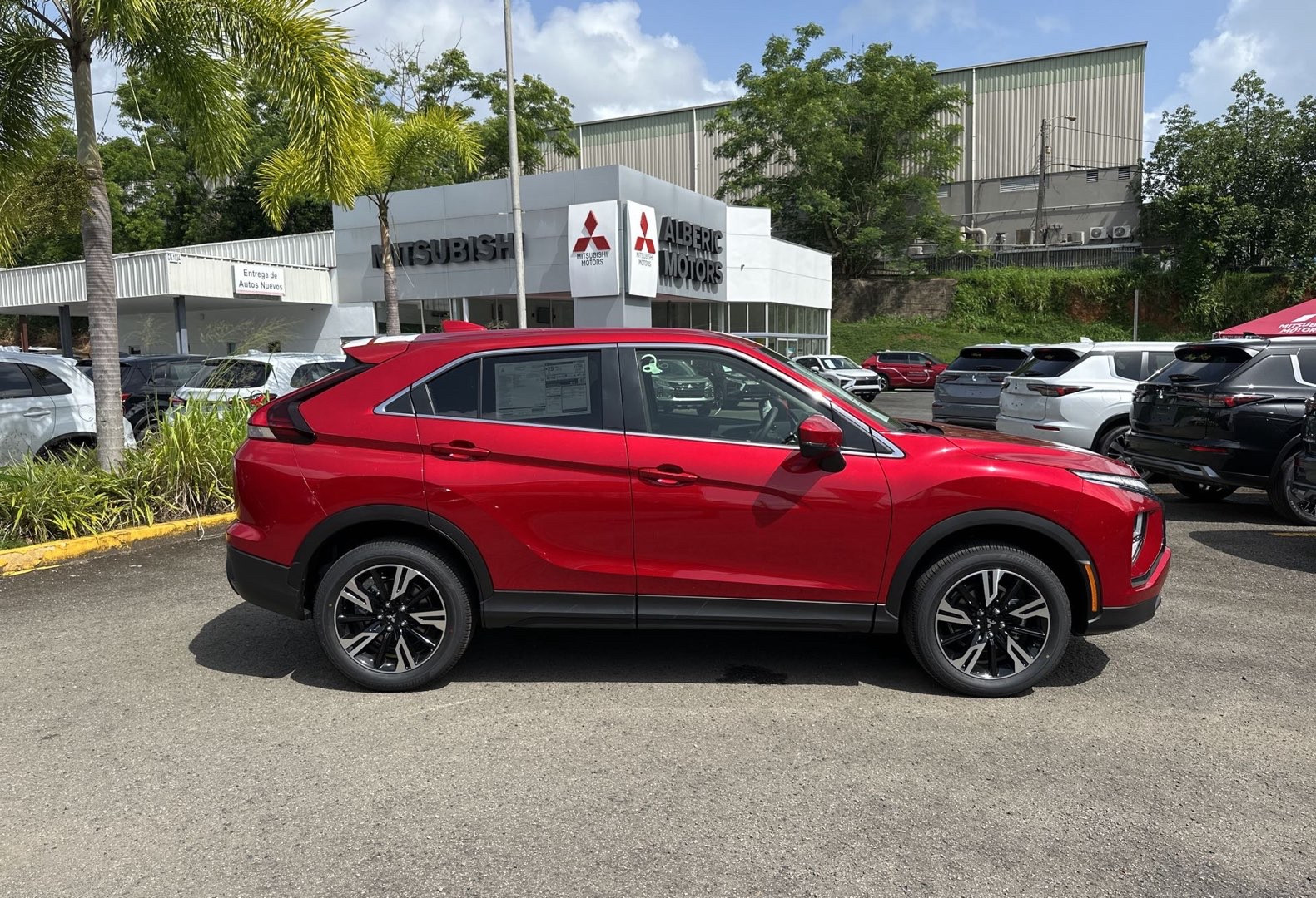 https://assets.dealerappcenter.com/dealergroups/66/vehicles/289401/EFo9Af.jpg
