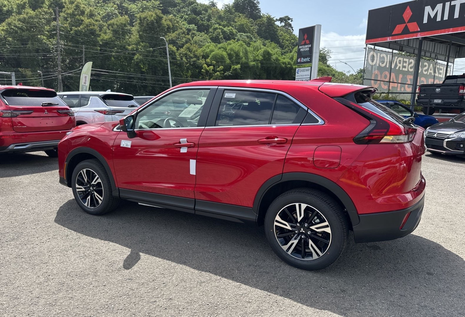https://assets.dealerappcenter.com/dealergroups/66/vehicles/289401/cHHDqe.jpg