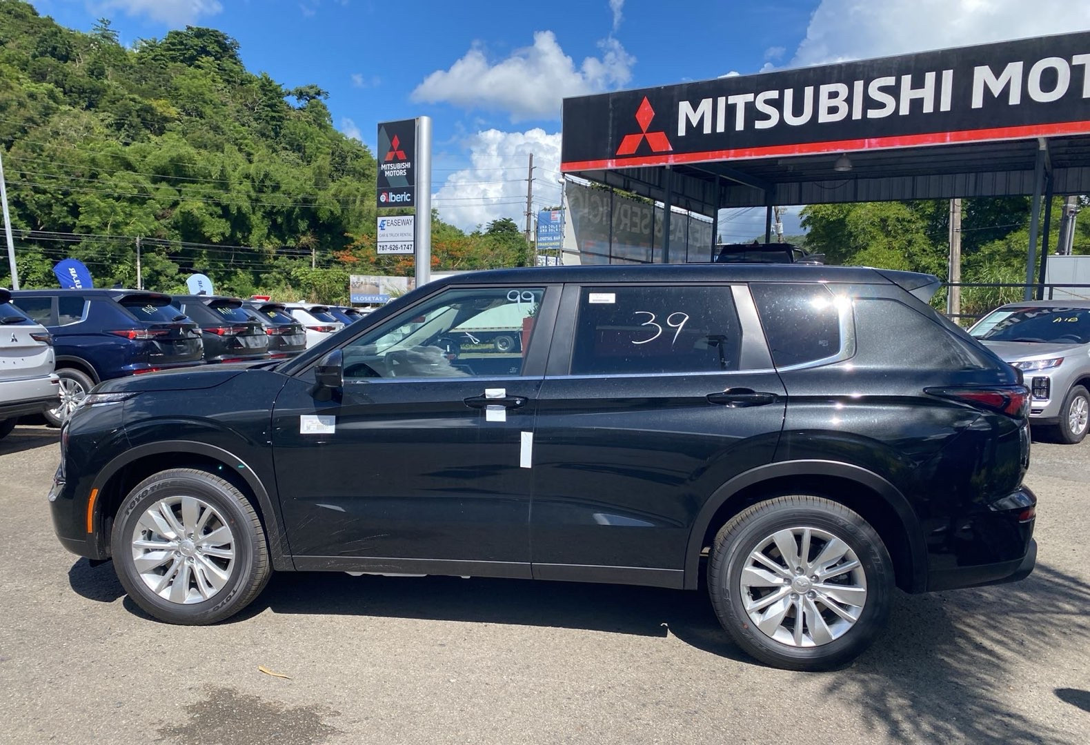 https://assets.dealerappcenter.com/dealergroups/66/vehicles/291132/zxcJev.jpg