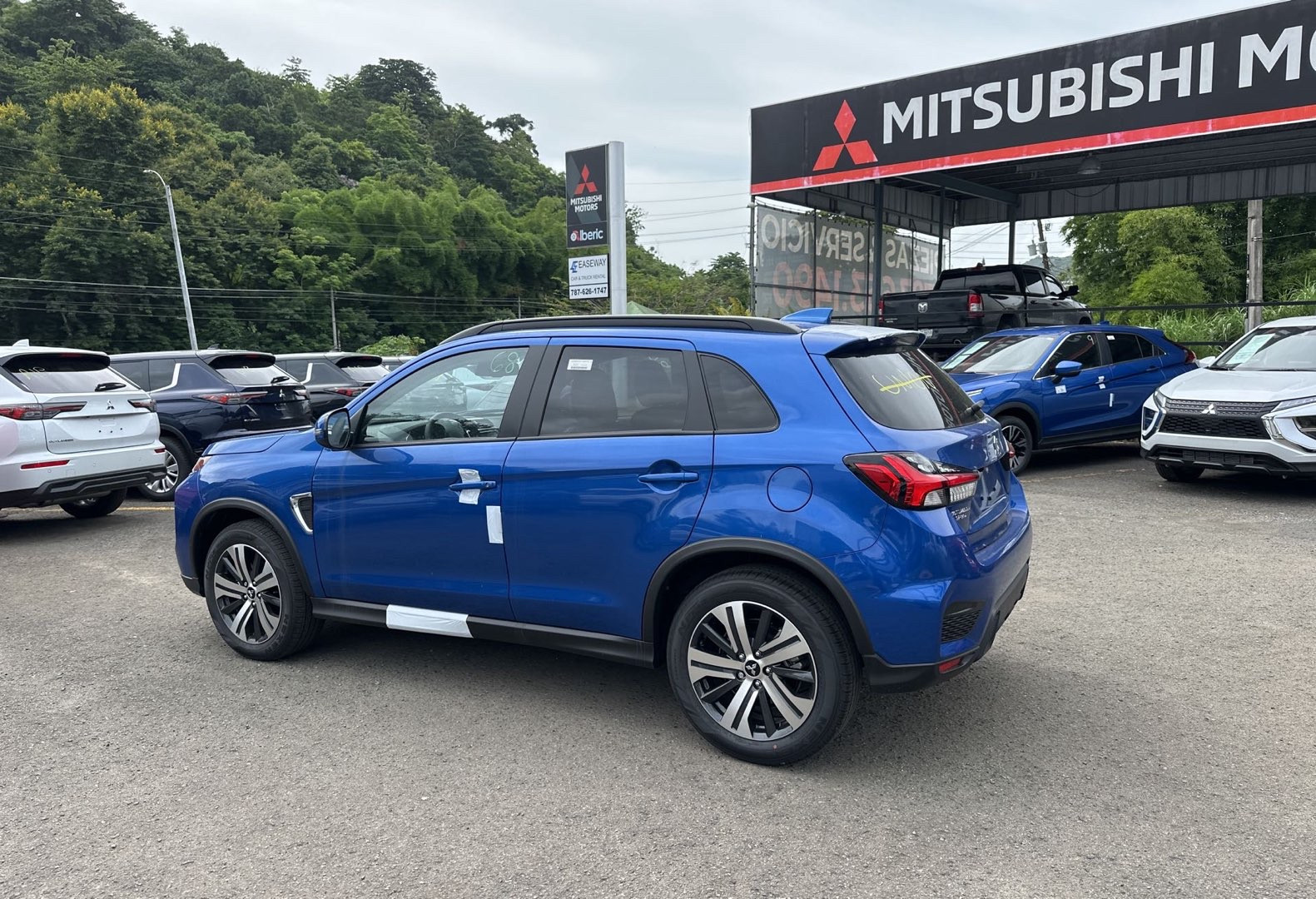 https://assets.dealerappcenter.com/dealergroups/66/vehicles/292345/H10x3i.jpg